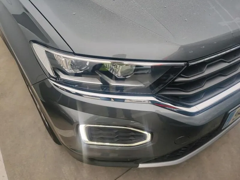 Volkswagen T-Roc 1.0 TSI Advance - foto 17