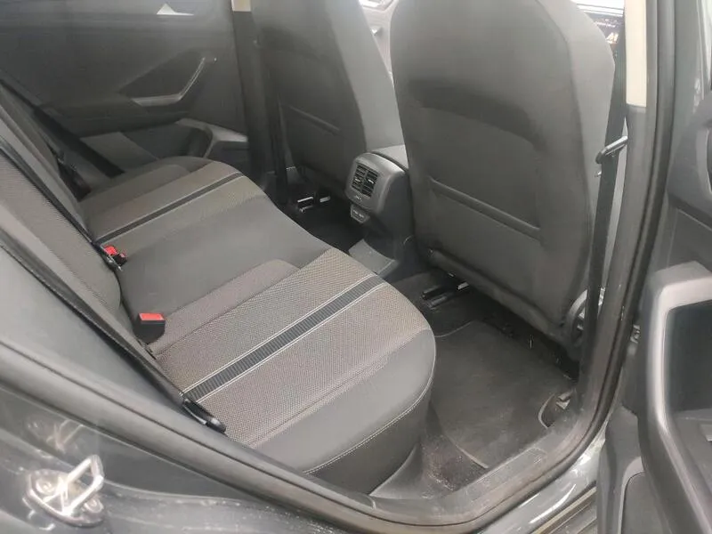 Volkswagen T-Roc 1.0 TSI Advance - foto 8