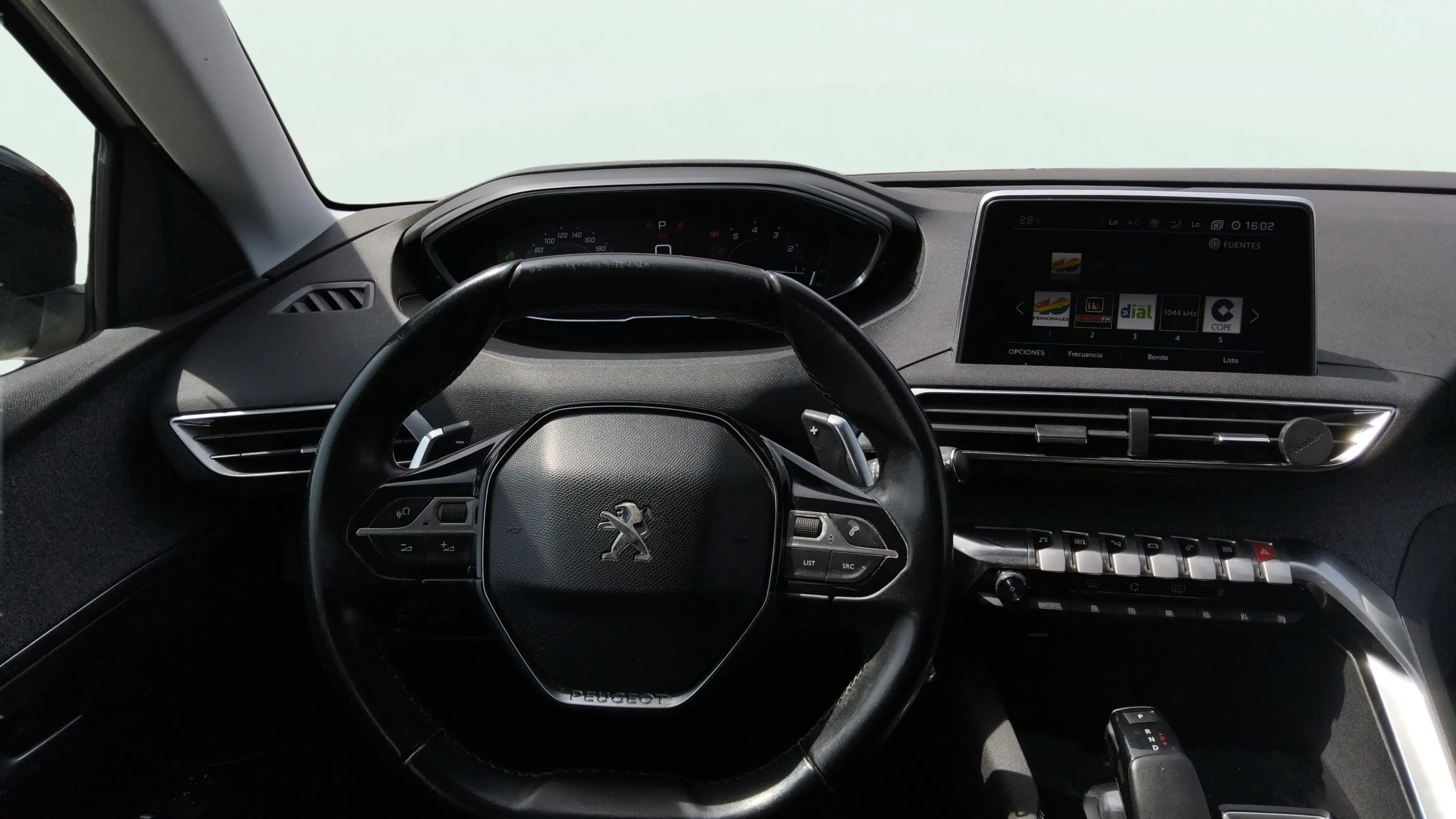 Peugeot 3008 1.2 PureTech Allure EAT6 - foto 15