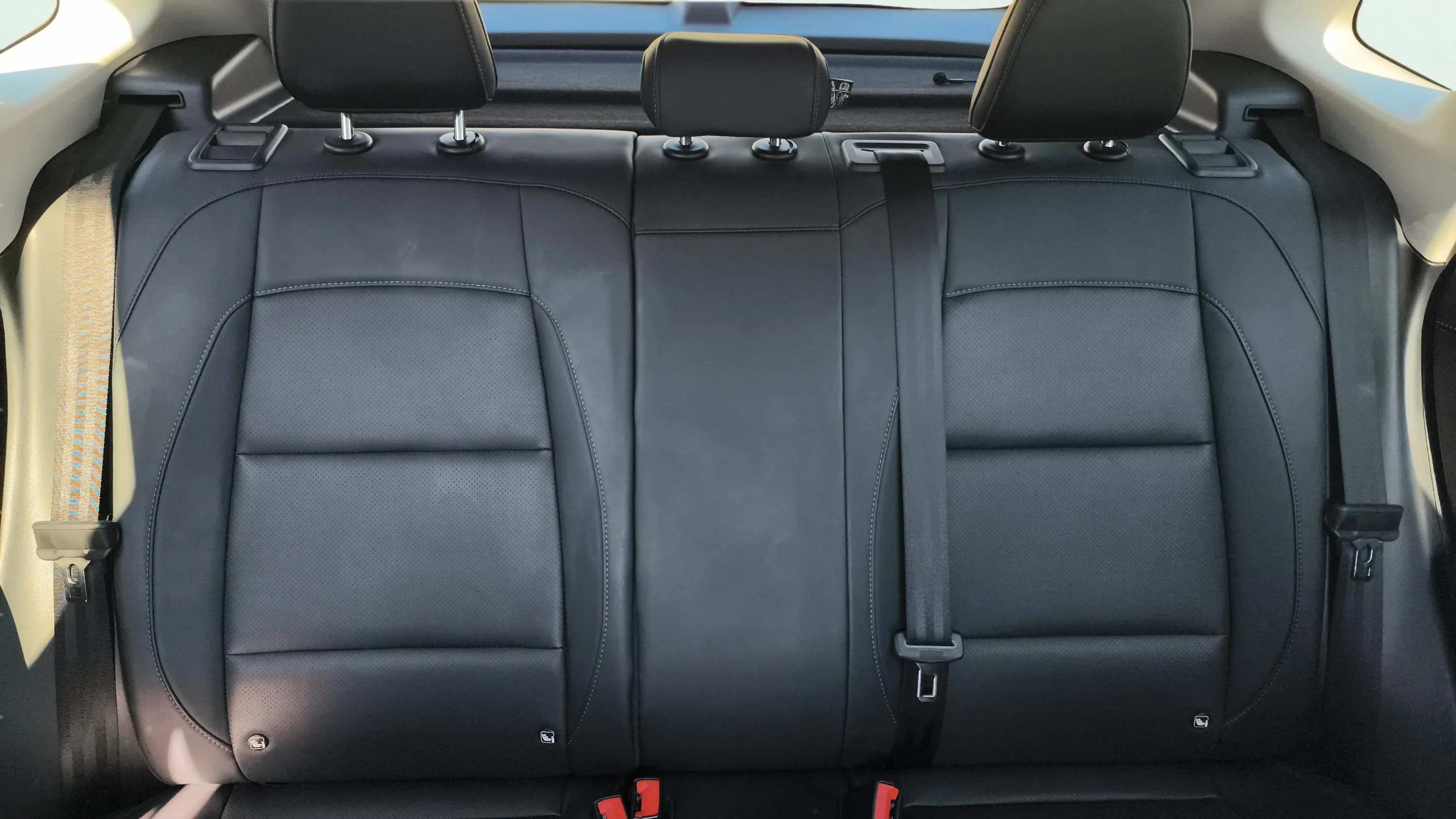 MG ZS Hybrid+ Luxury - foto 15
