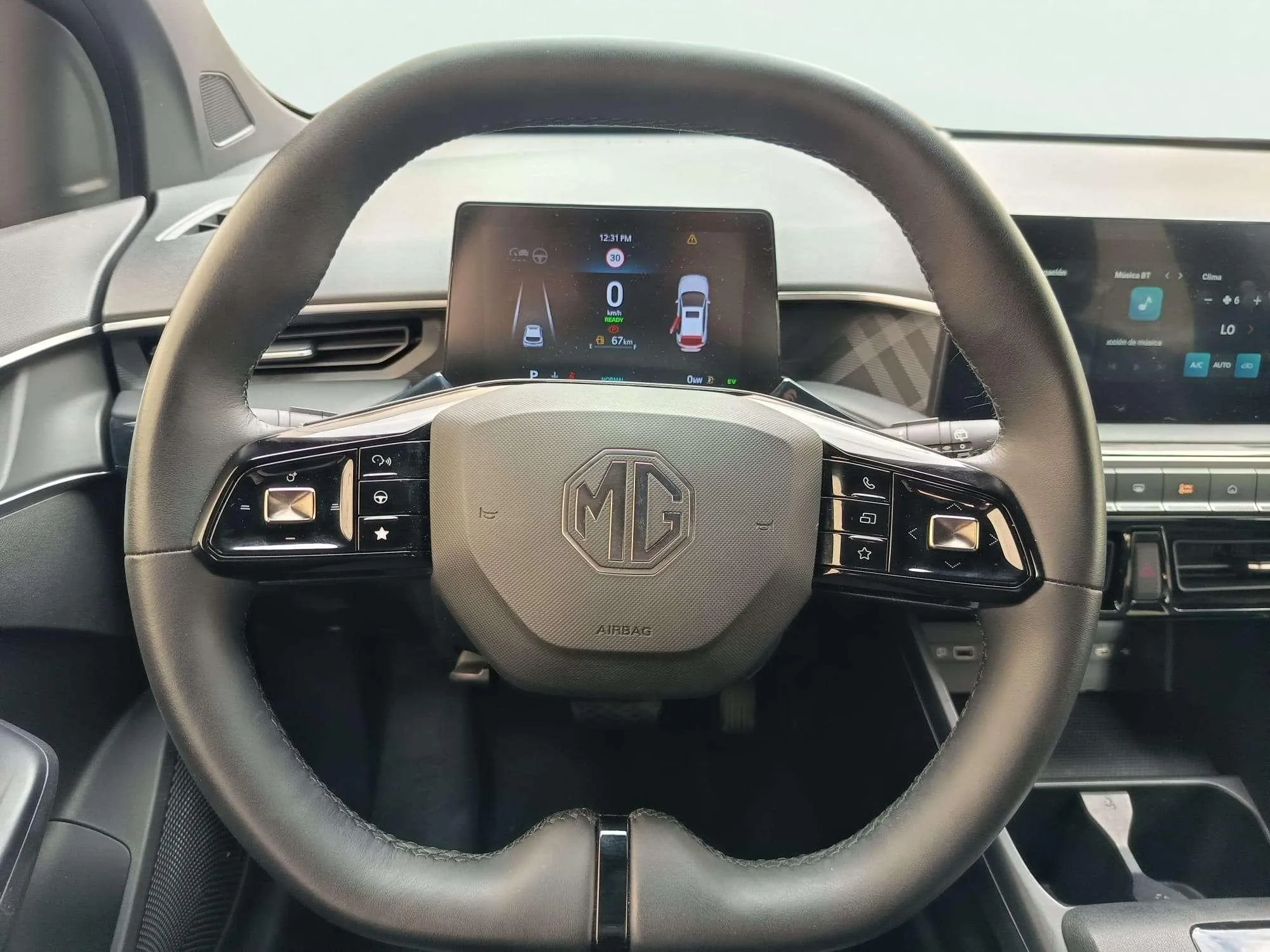 MG MG3 Hybrid+ Luxury - foto 10