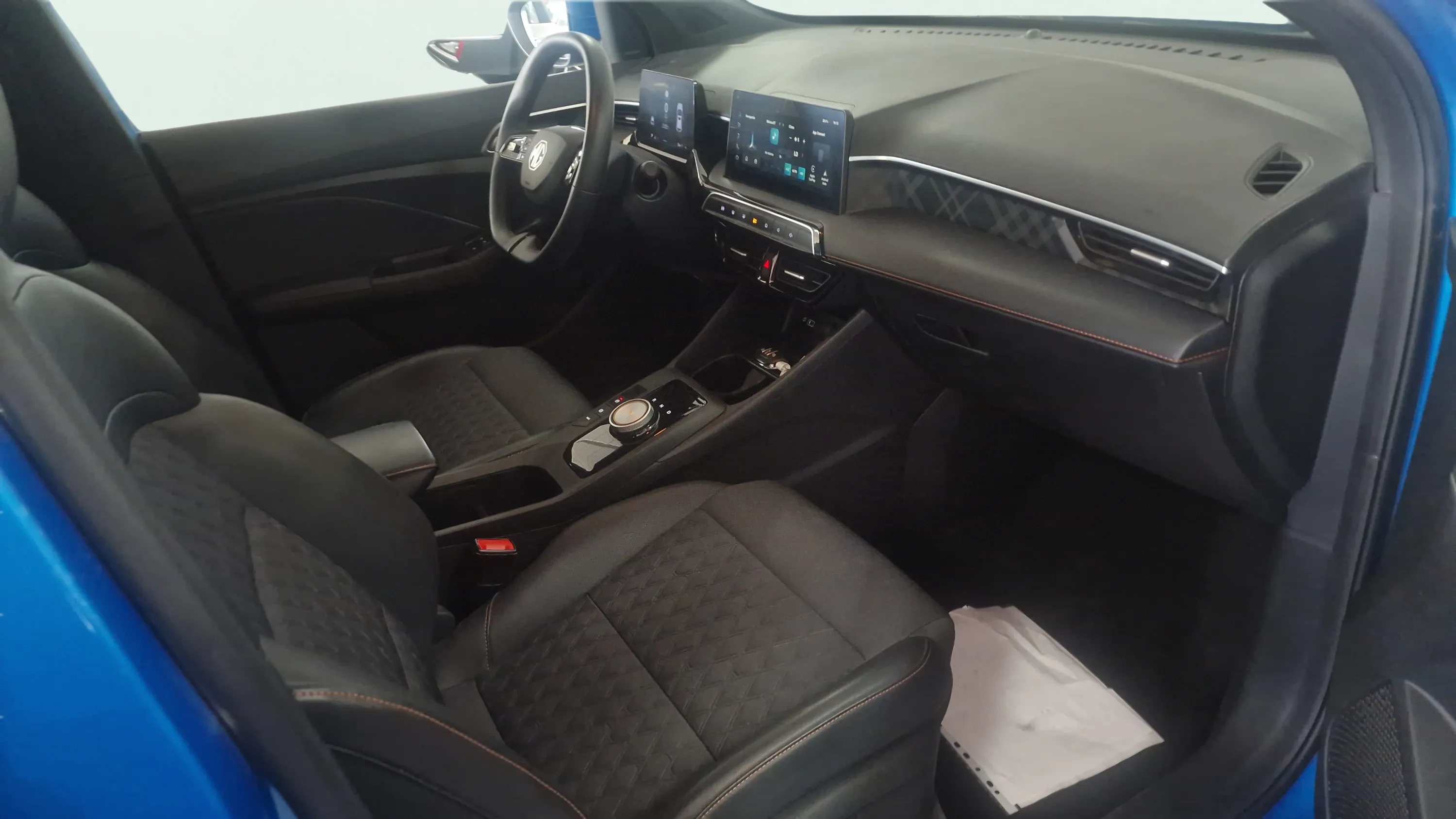 MG MG3 Hybrid+ Luxury - foto 20