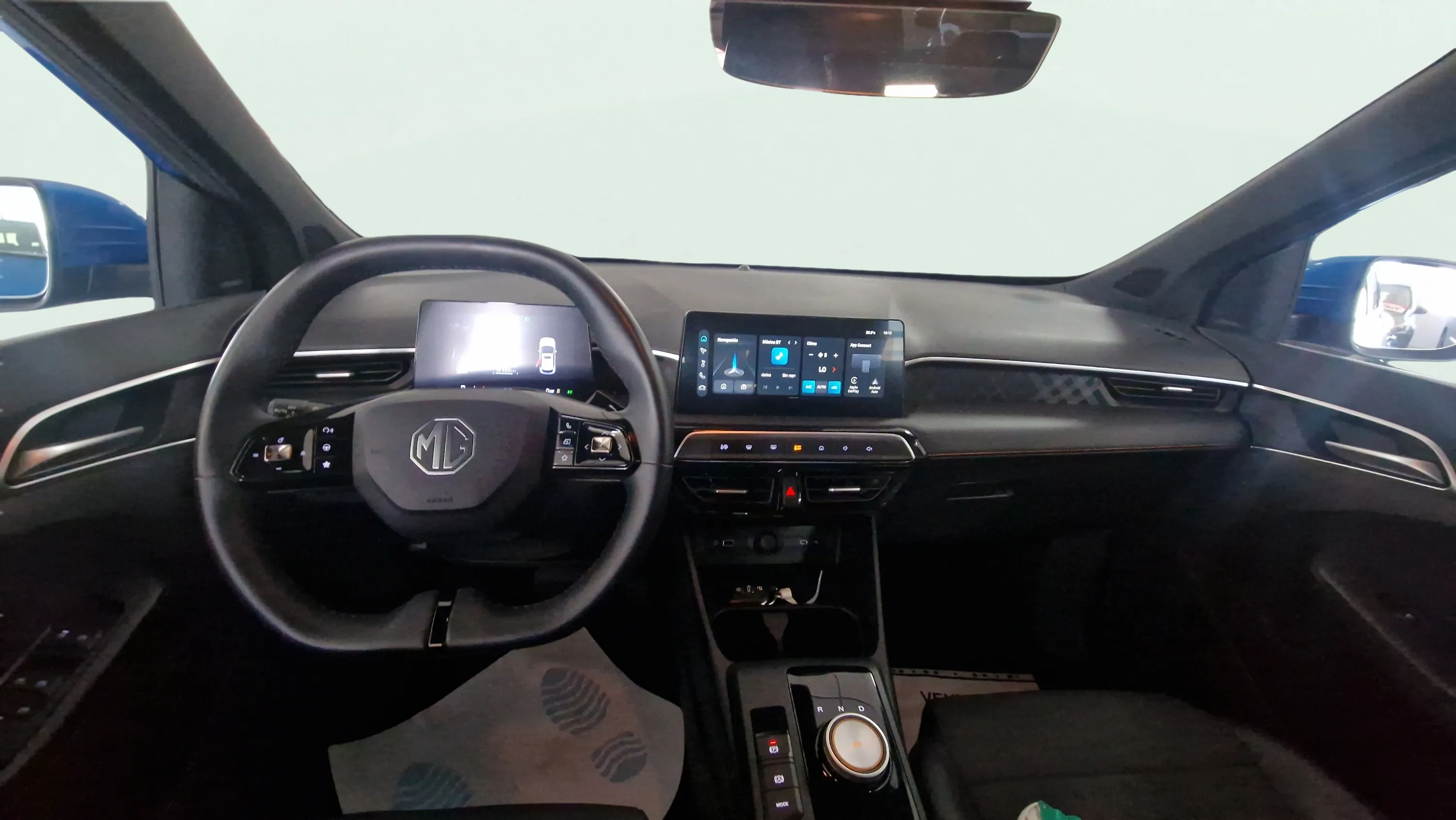 MG MG3 Hybrid+ Luxury - foto 12