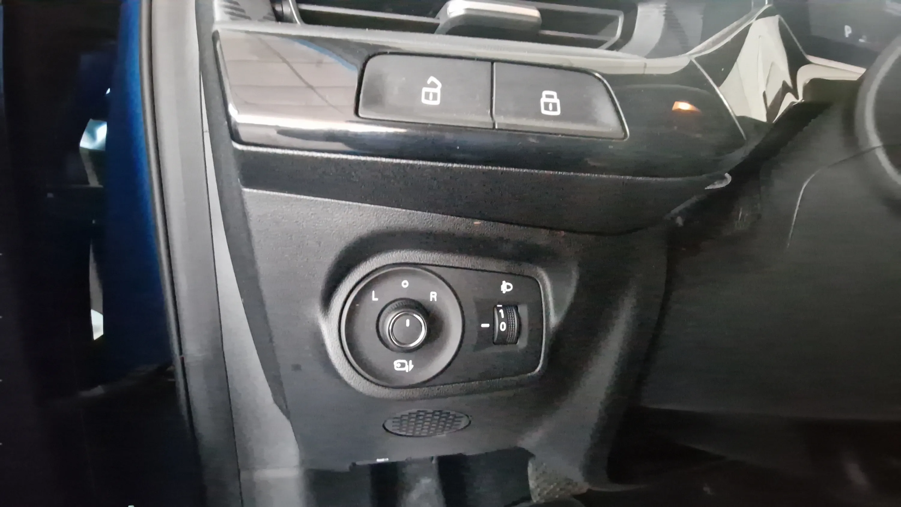 MG MG3 Hybrid+ Luxury - foto 16