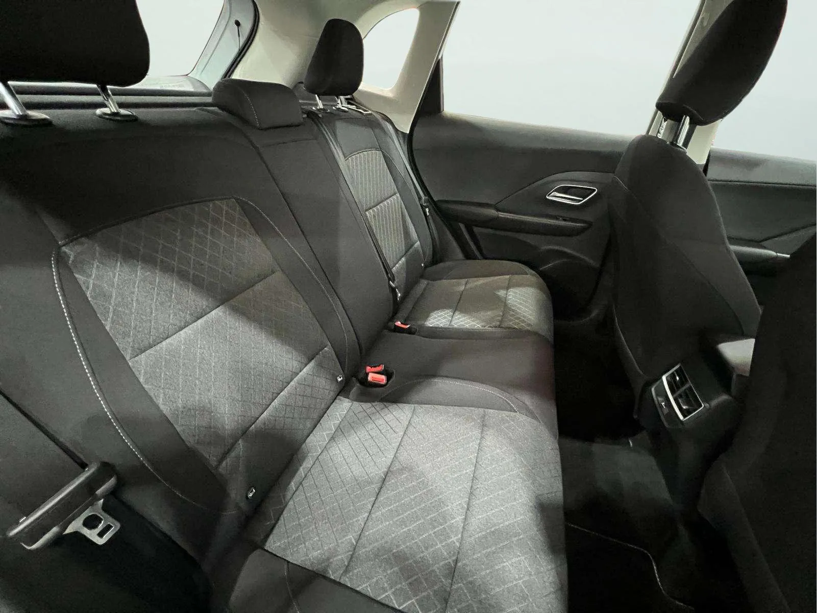 MG ZS Hybrid+ Comfort - foto 11