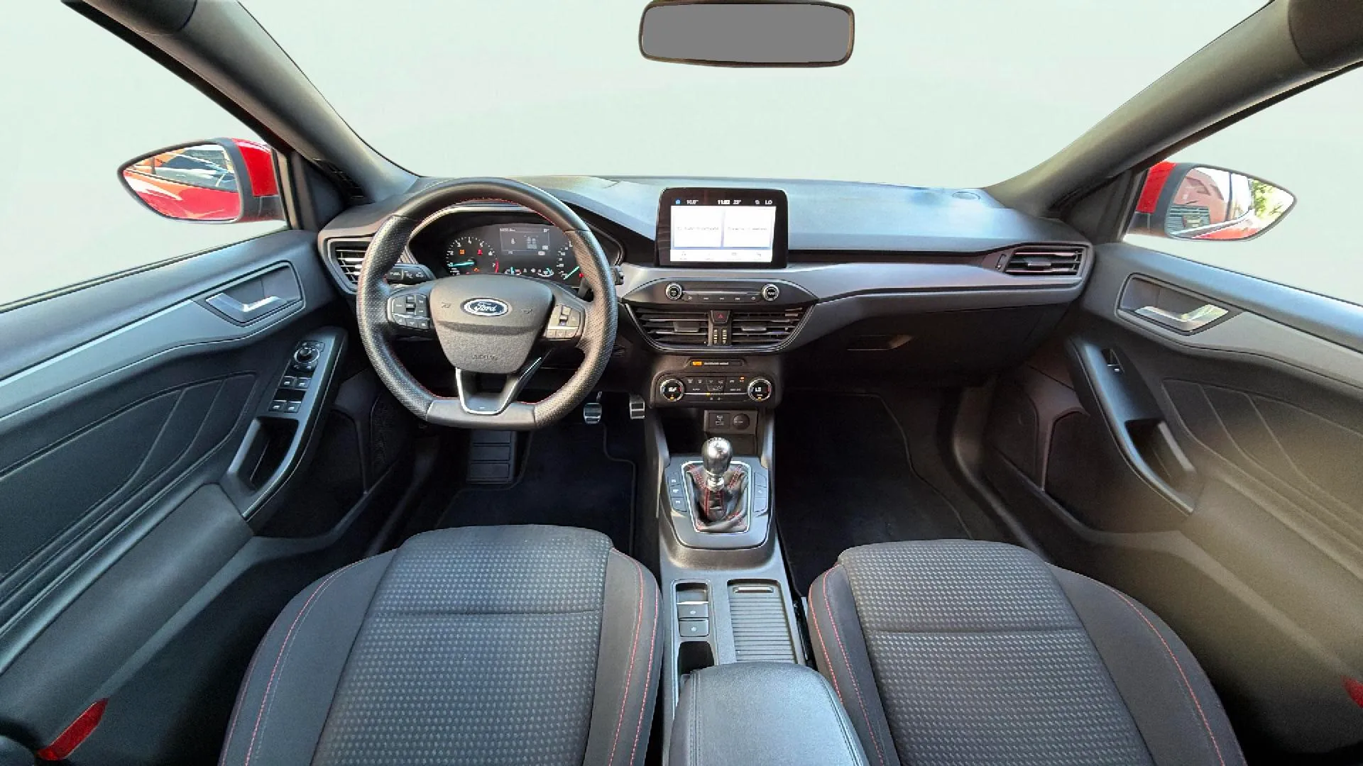 Ford Focus 1.0 EcoBoost MHEV ST-Line - foto 9