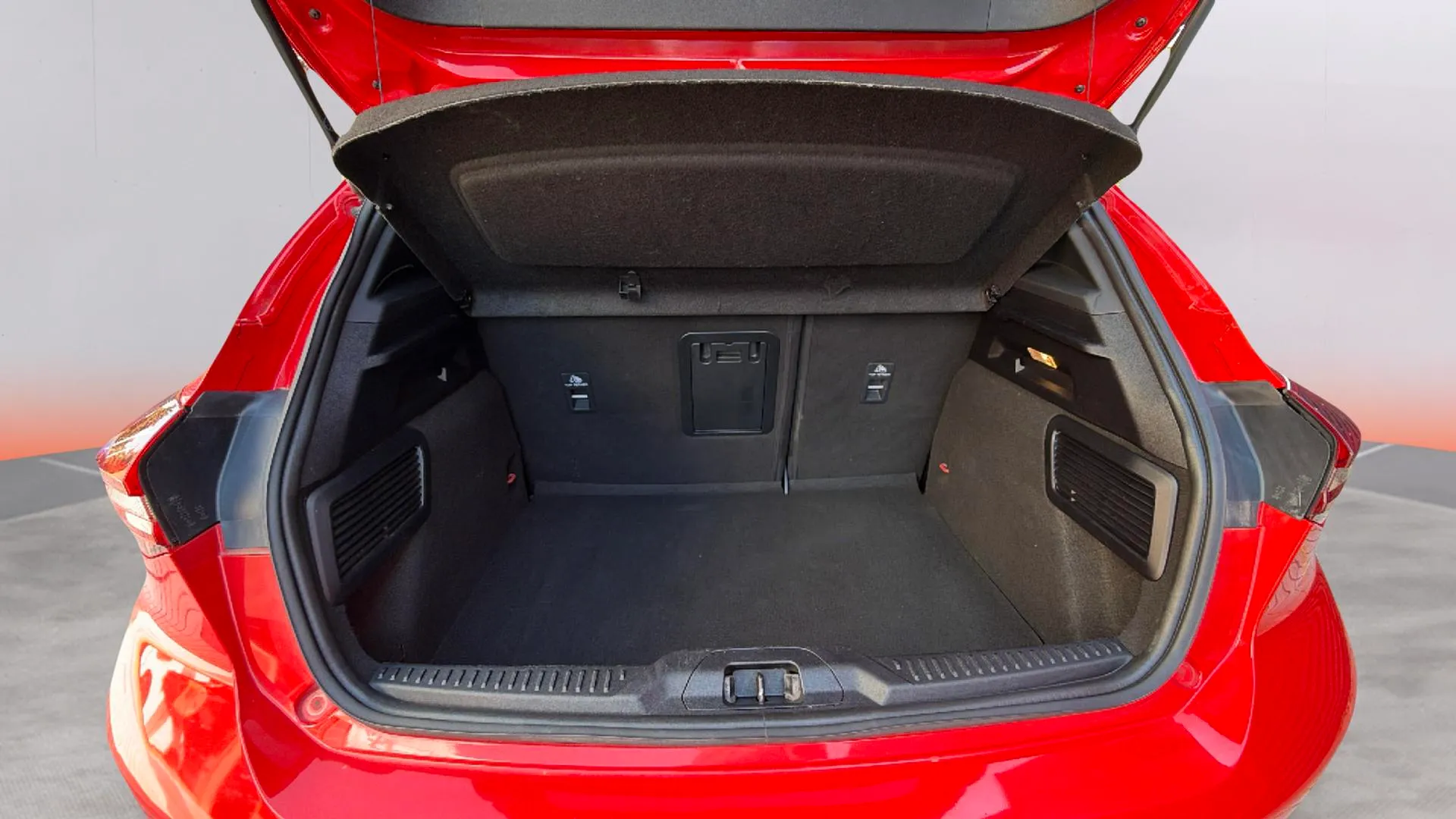 Ford Focus 1.0 EcoBoost MHEV ST-Line - foto 16