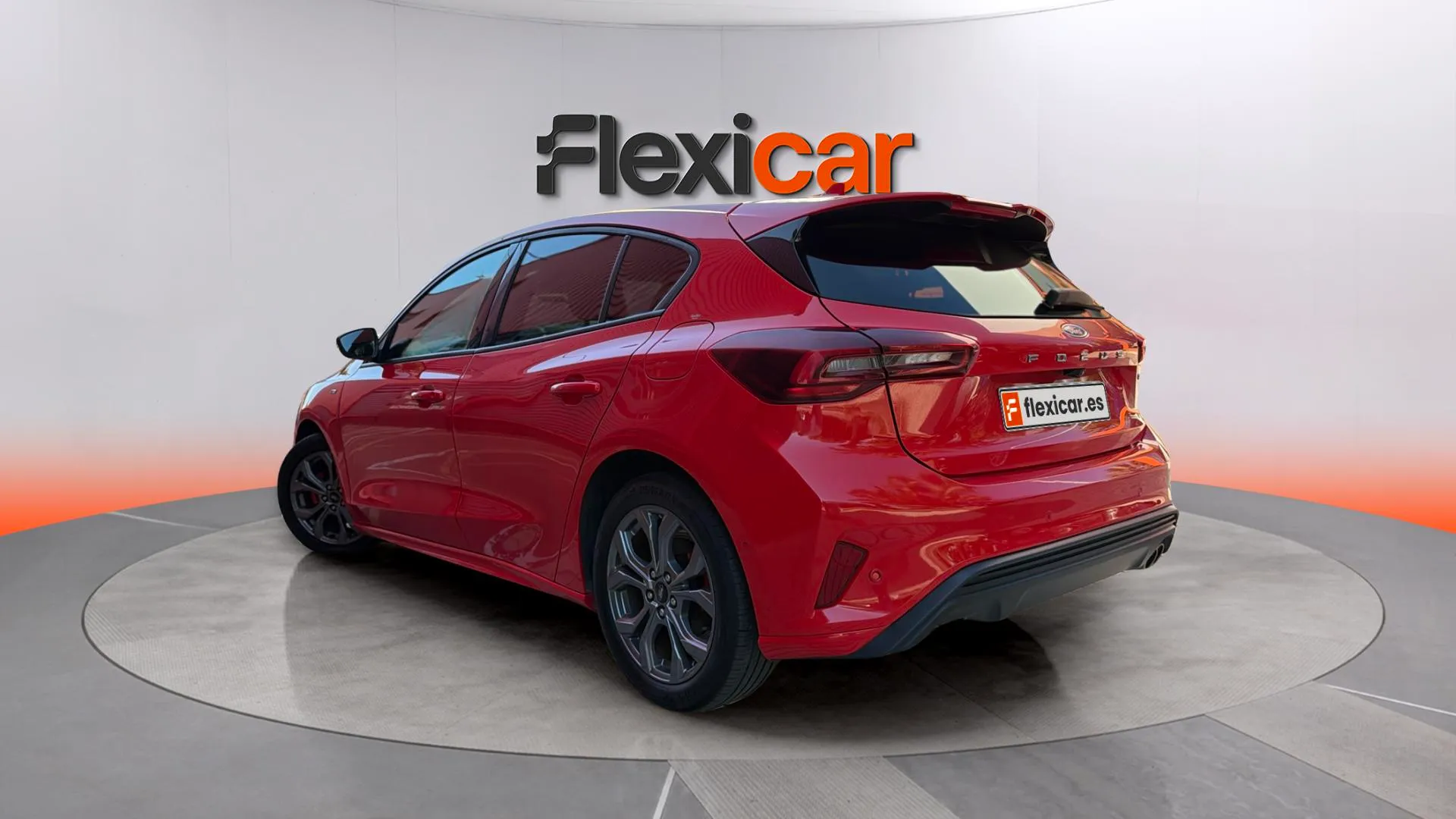 Ford Focus 1.0 EcoBoost MHEV ST-Line - foto 5