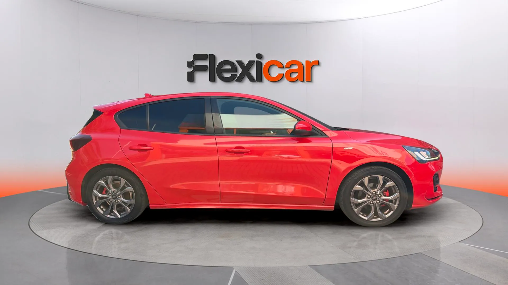Ford Focus 1.0 EcoBoost MHEV ST-Line - foto 3