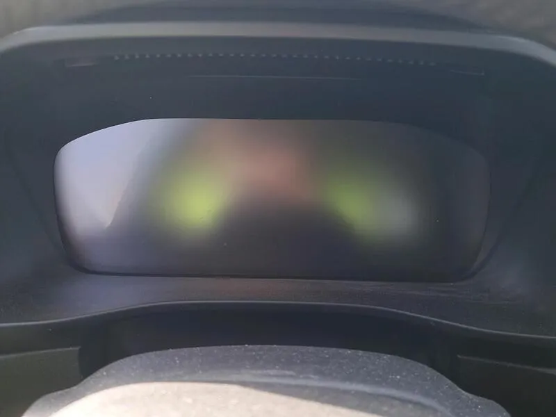 Volvo XC40 1.5 T4 Twin Recharge R-Design Exp - foto 5