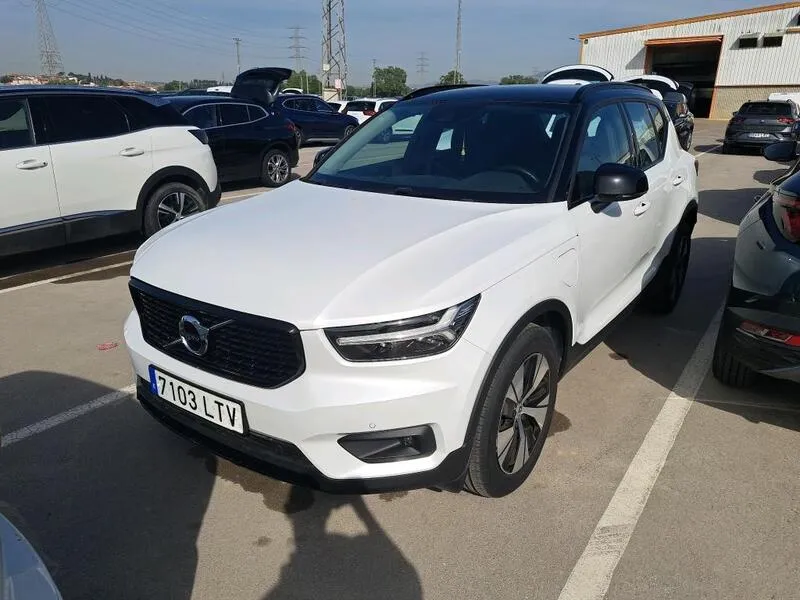 Volvo XC40 1.5 T4 Twin Recharge R-Design Exp
