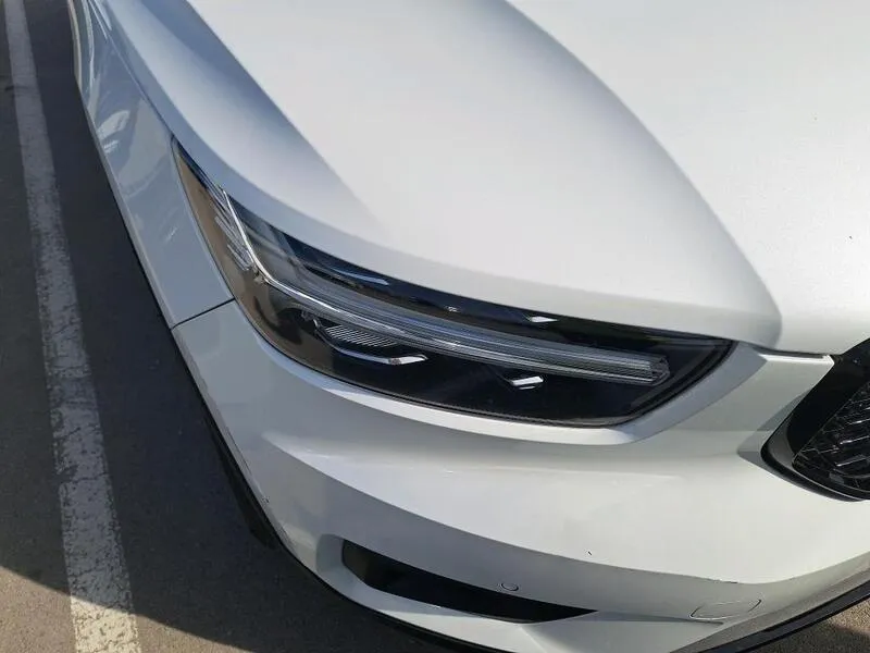 Volvo XC40 1.5 T4 Twin Recharge R-Design Exp - foto 17