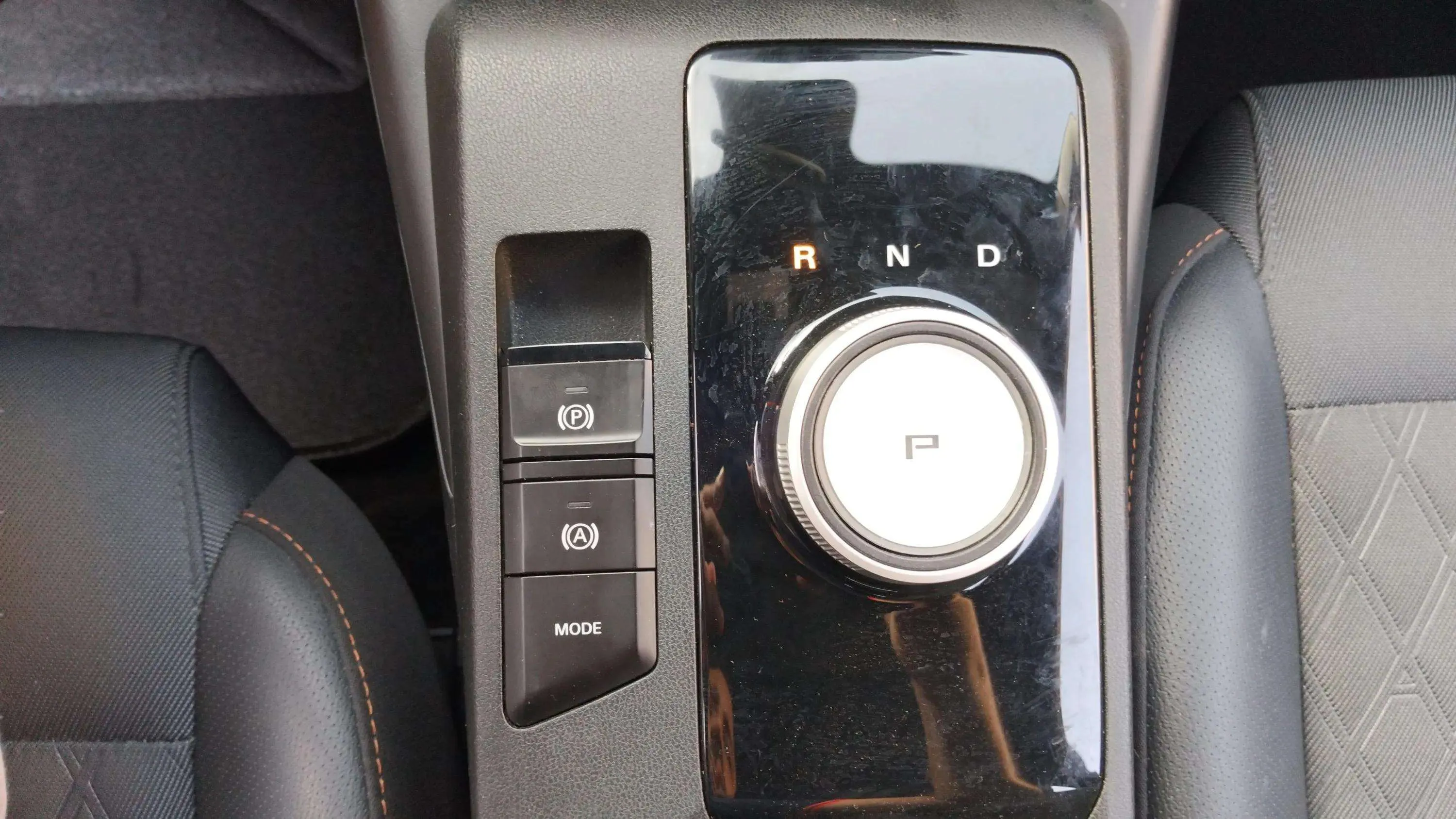 MG MG3 Hybrid+ Luxury - foto 16