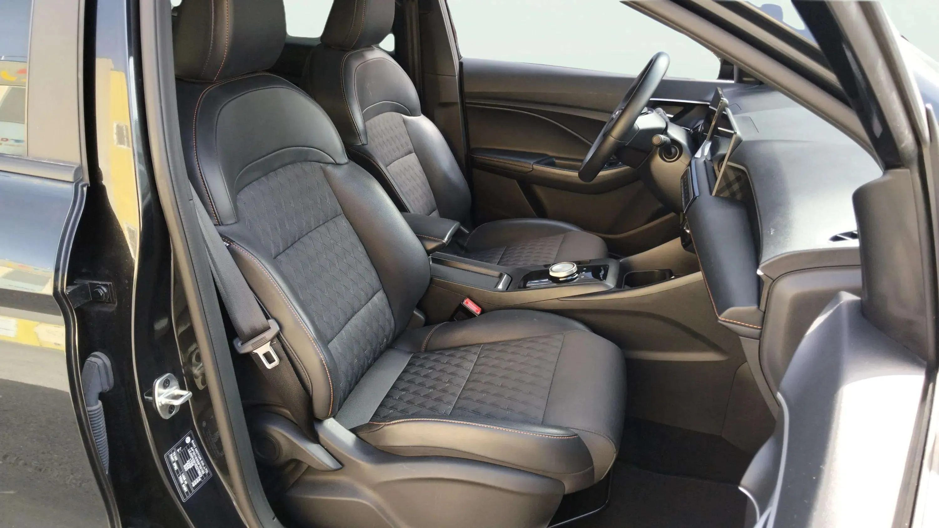MG MG3 Hybrid+ Luxury - foto 19