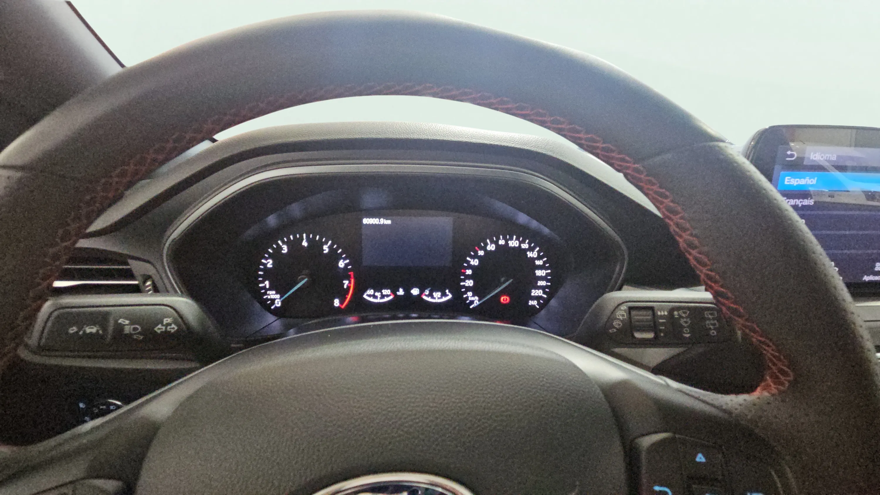 Ford Focus 1.0 EcoBoost MHEV ST-Line - foto 11