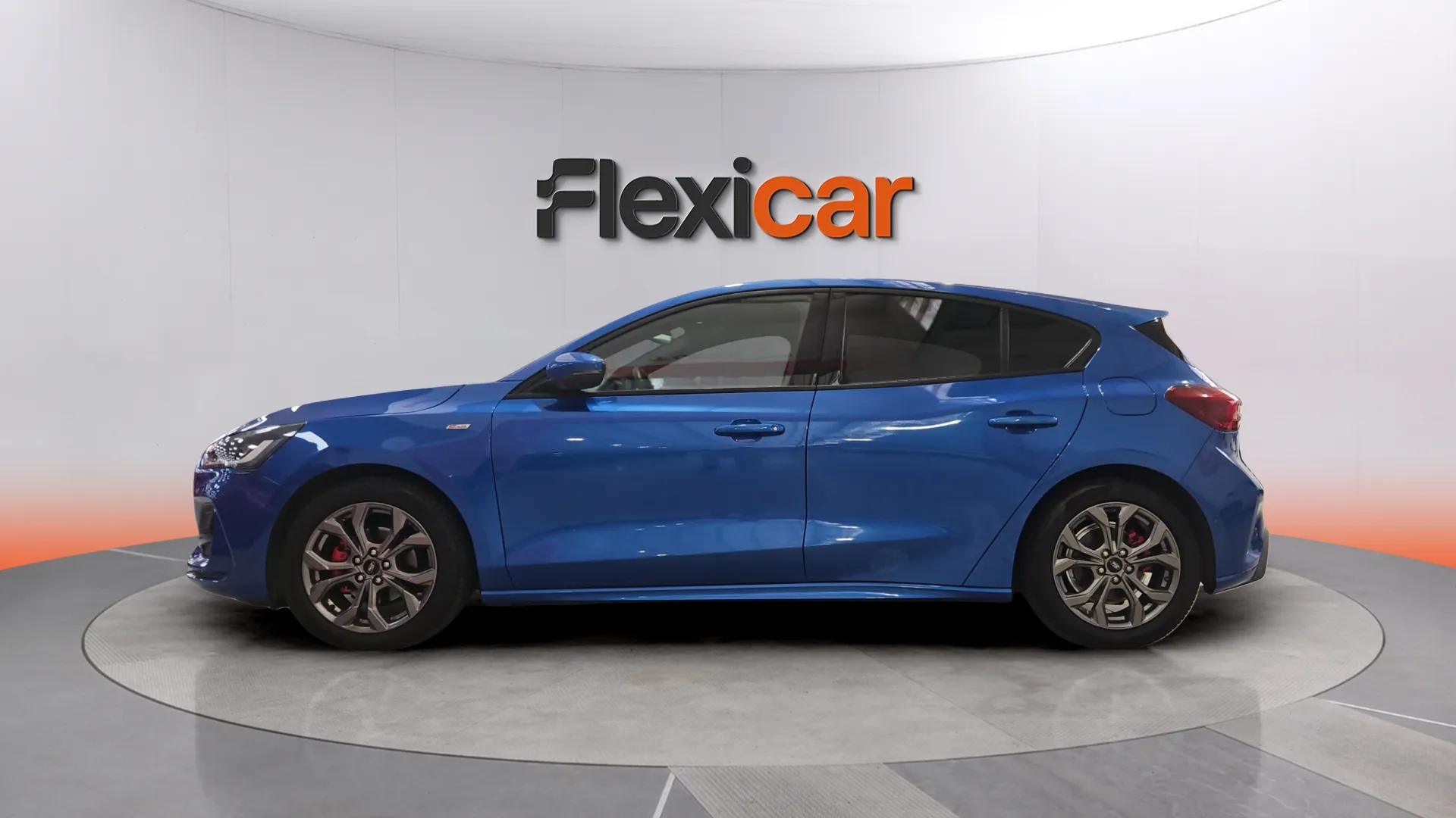 Ford Focus 1.0 EcoBoost MHEV ST-Line - foto 4