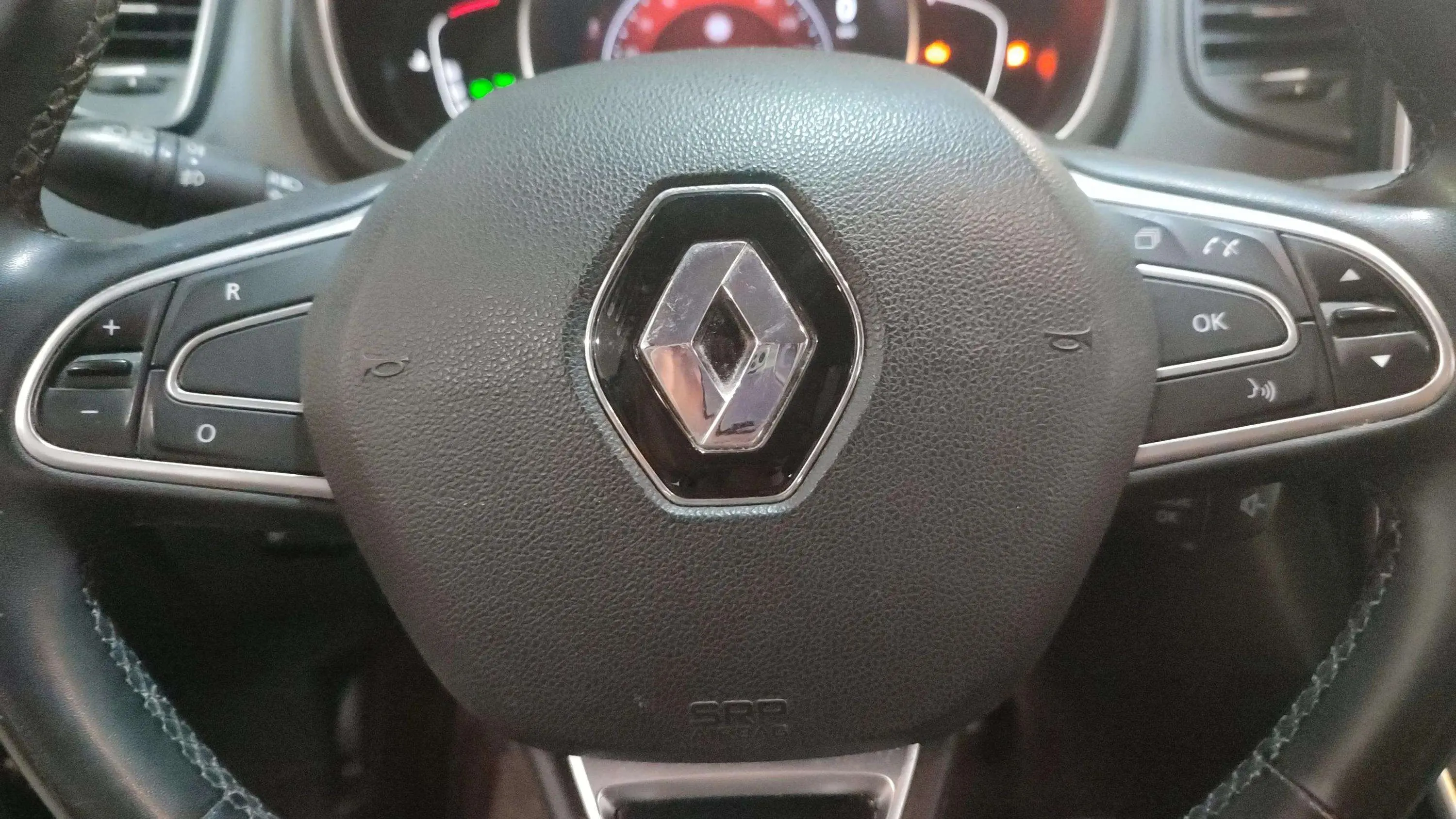 Renault Scénic Zen GPF TCe 18 - foto 17