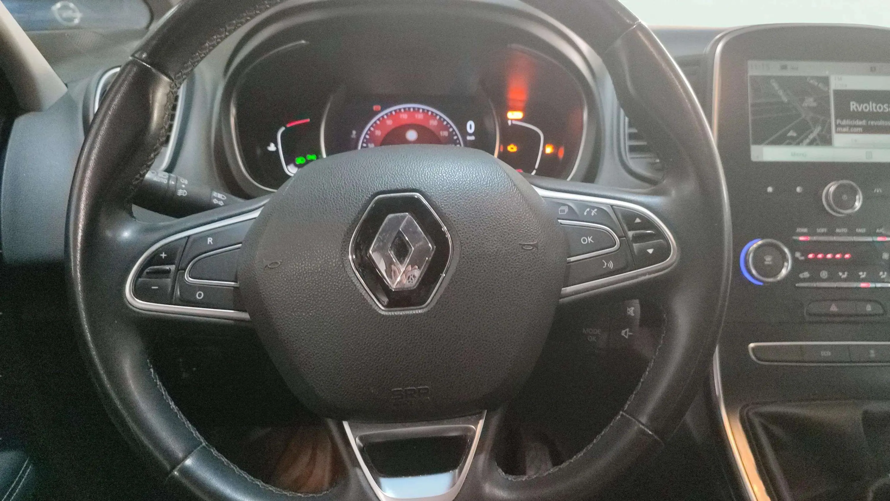 Renault Scénic Zen GPF TCe 18 - foto 13