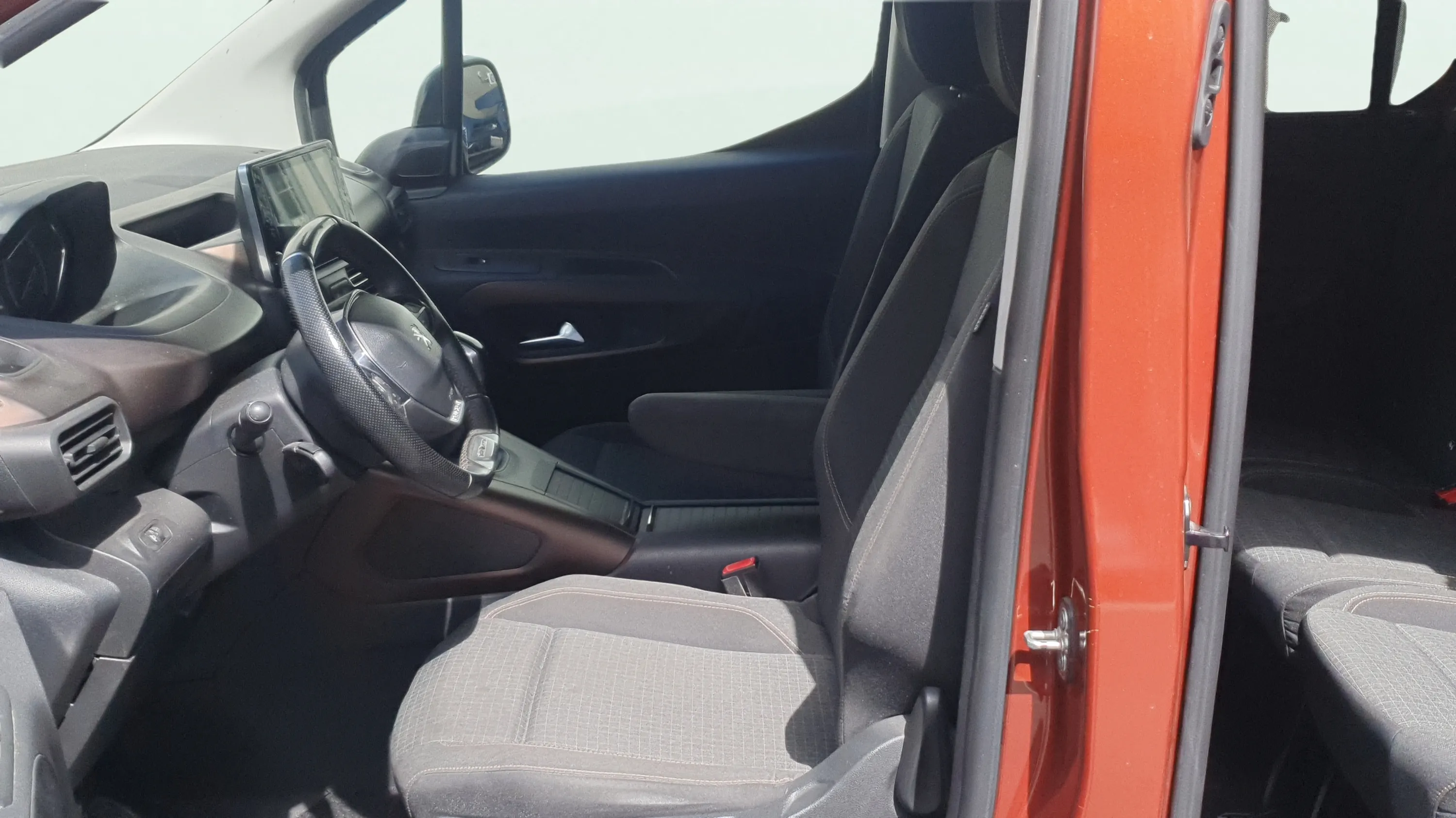 Peugeot Rifter GT Line Standard BlueHDi - foto 9