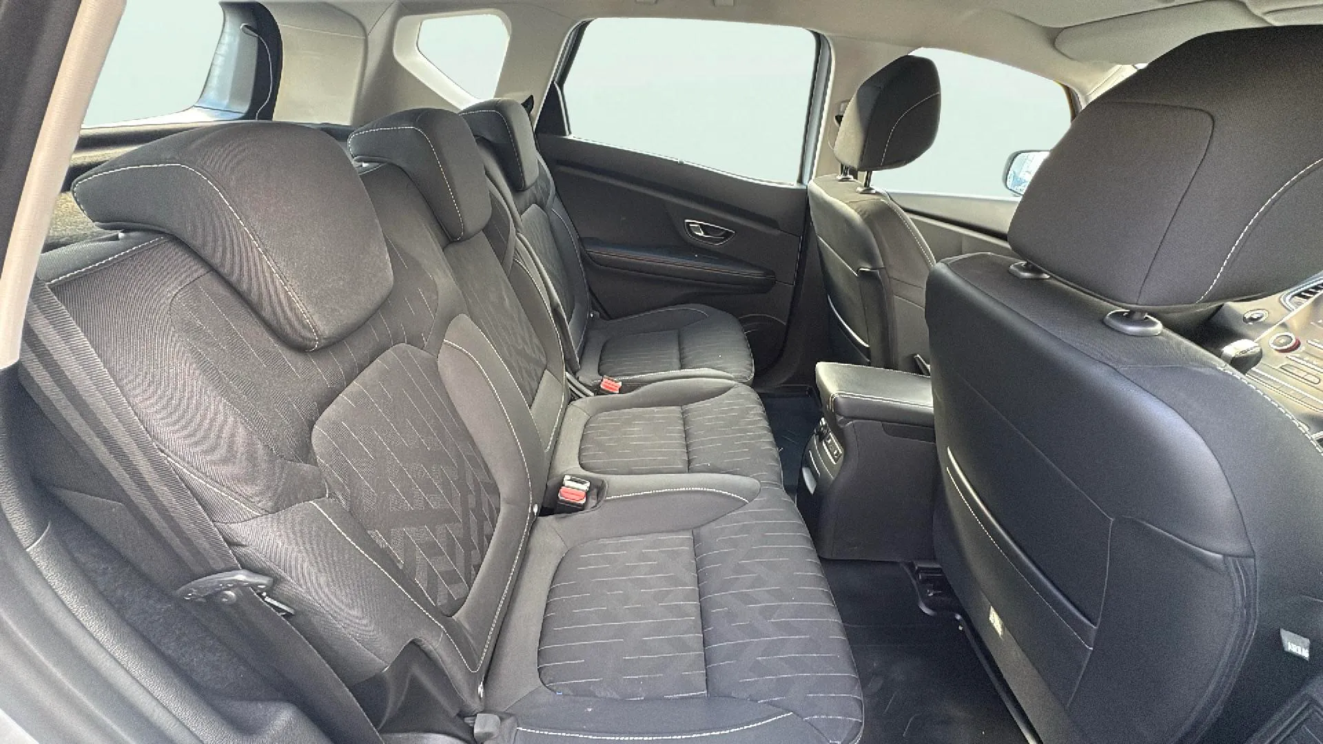Renault Scénic Limited TCe EDC GPF - foto 10