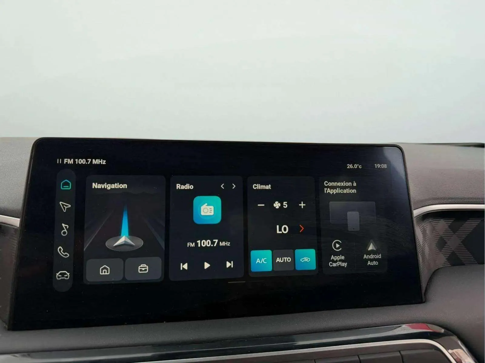 MG MG3 Hybrid+ Luxury - foto 14