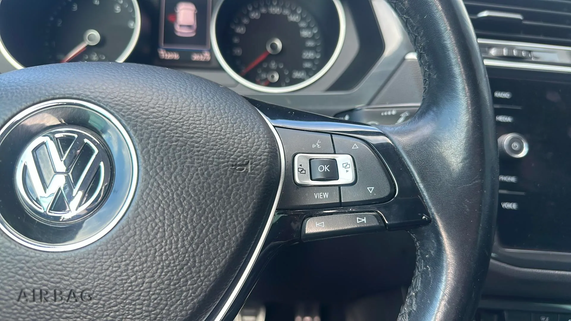 Volkswagen Tiguan Advance 1.5 TSI - foto 16