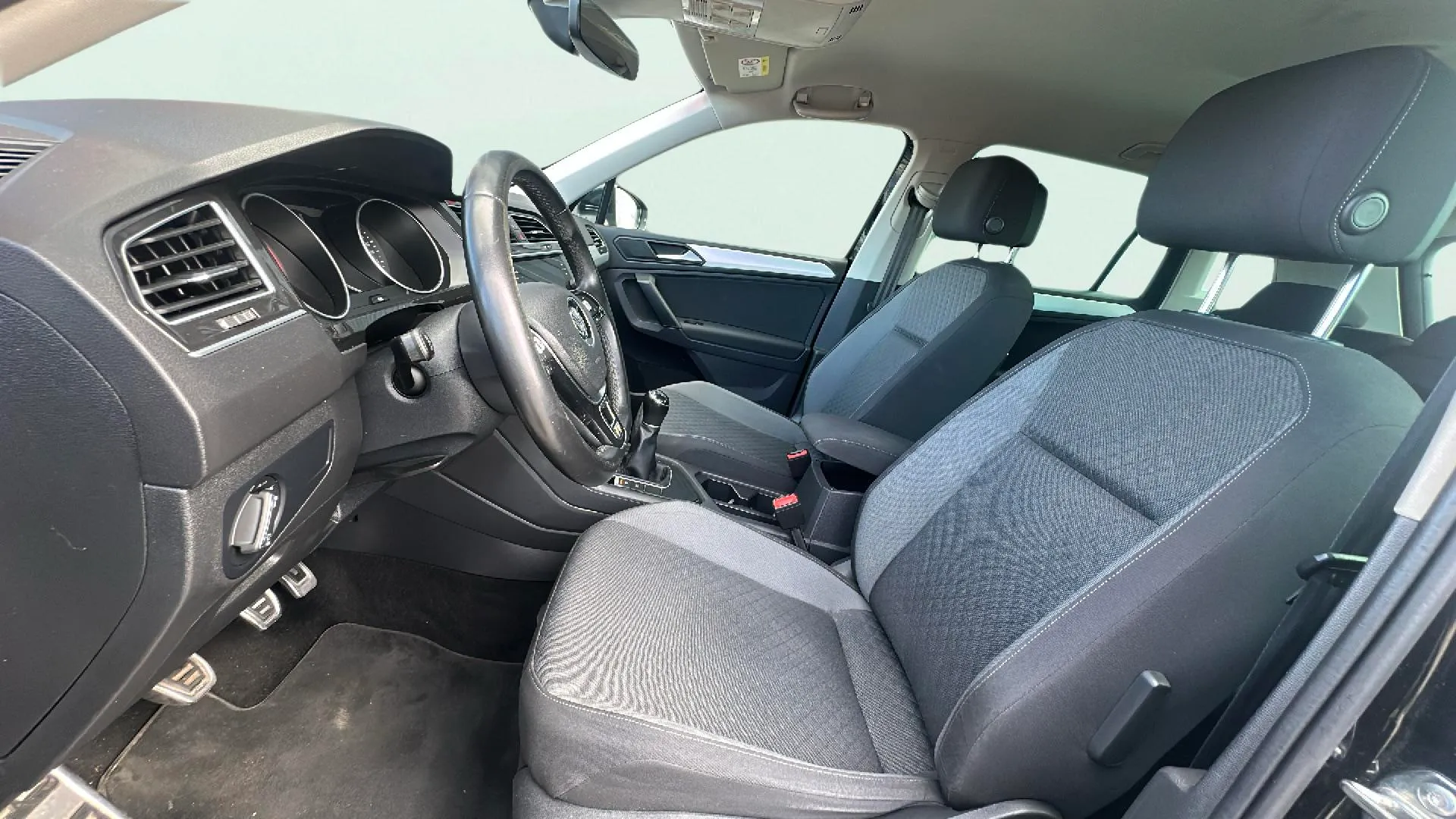 Volkswagen Tiguan Advance 1.5 TSI - foto 11