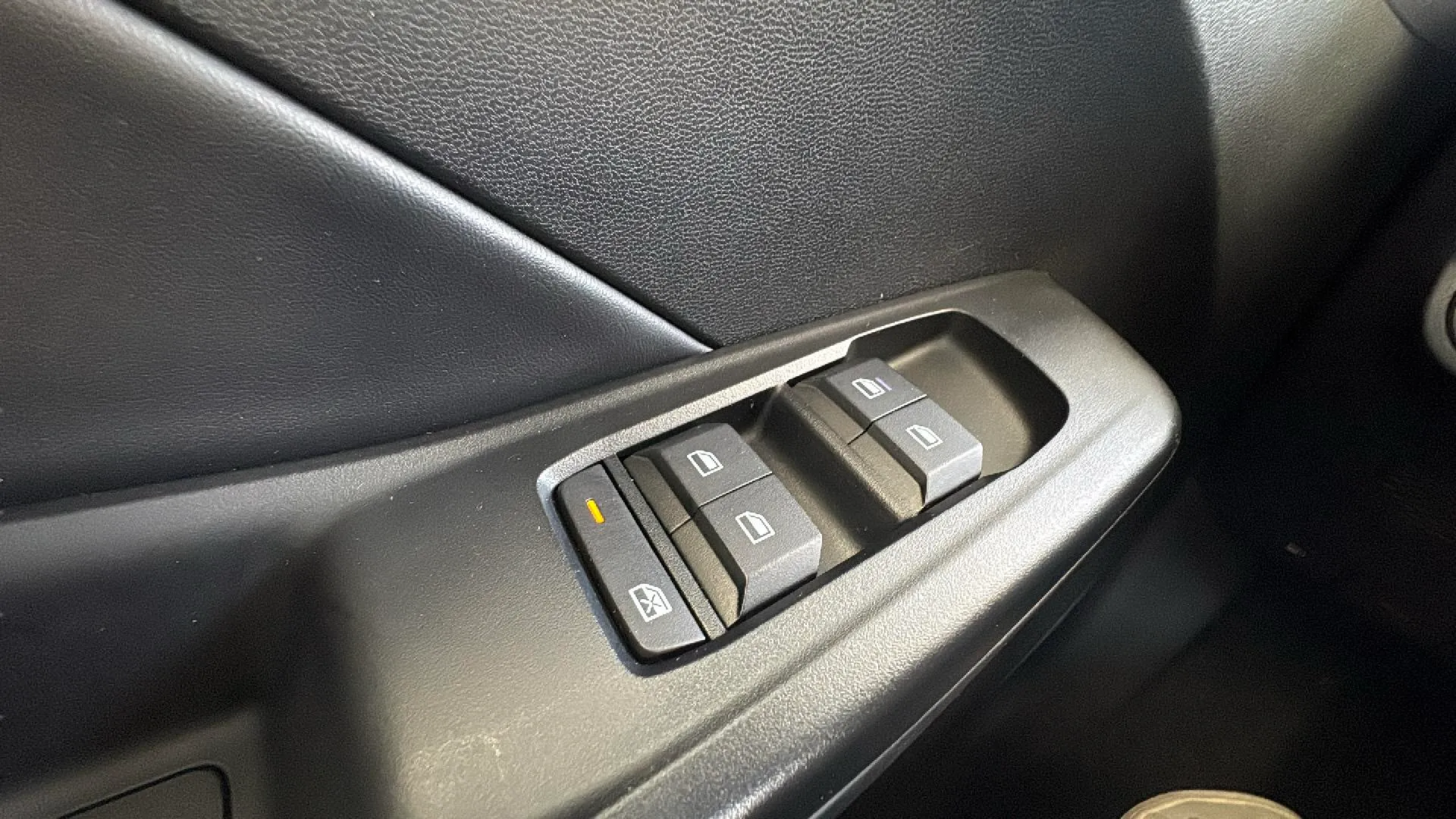 MG MG3 Hybrid+ Luxury - foto 17