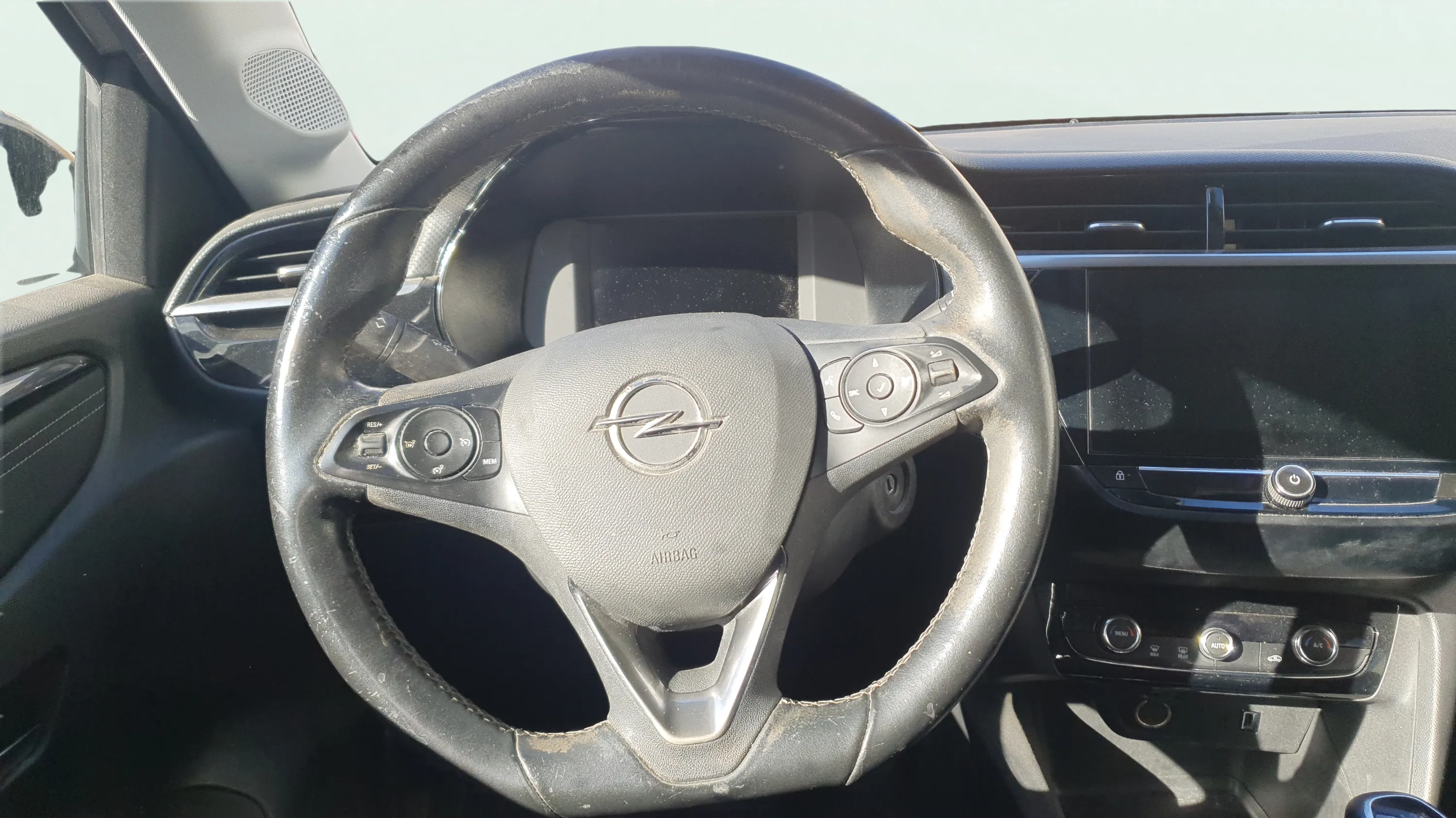 Opel Corsa 1.2T XHL Edition - foto 7