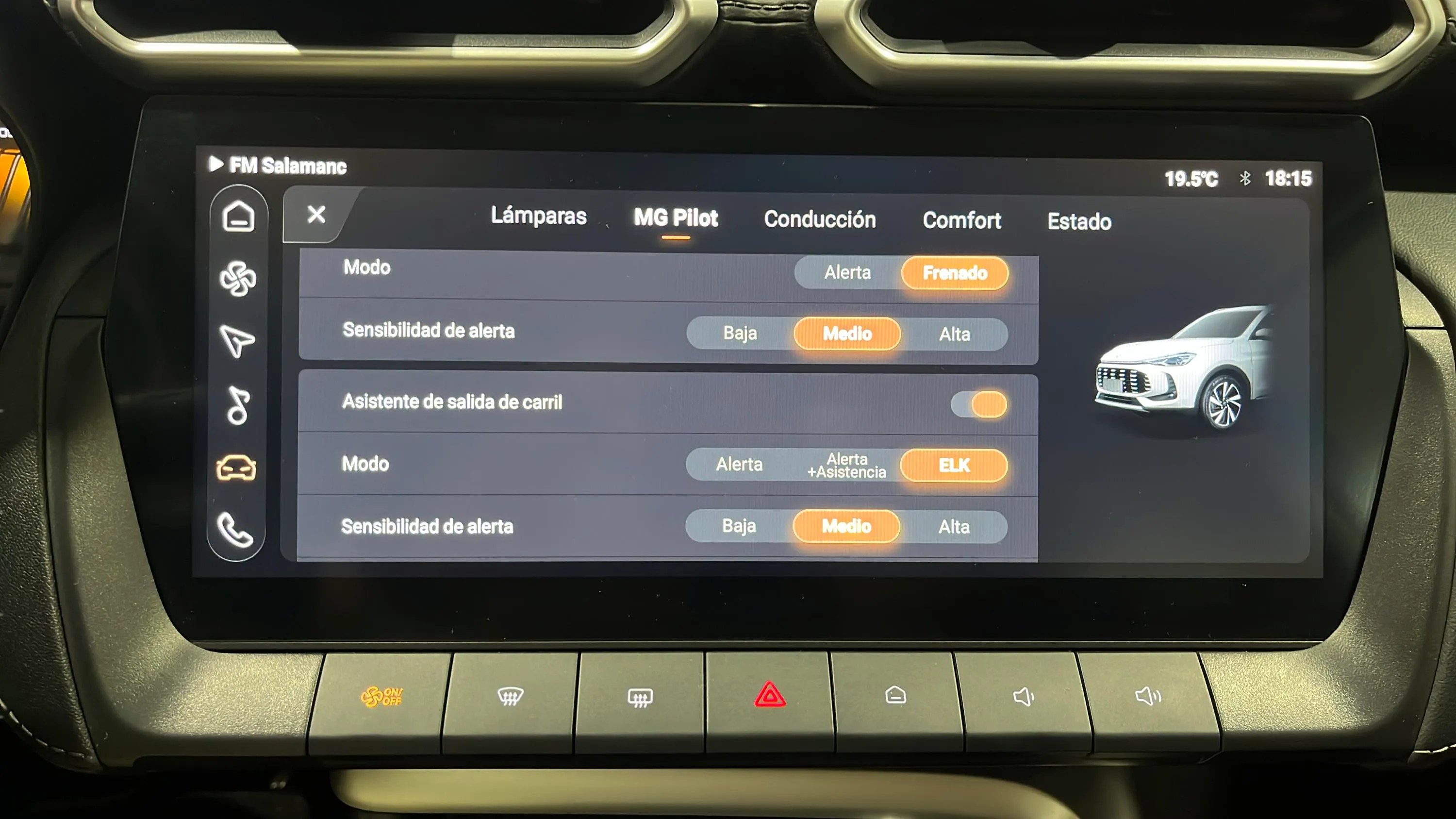 MG ZS Hybrid+ Luxury - foto 25