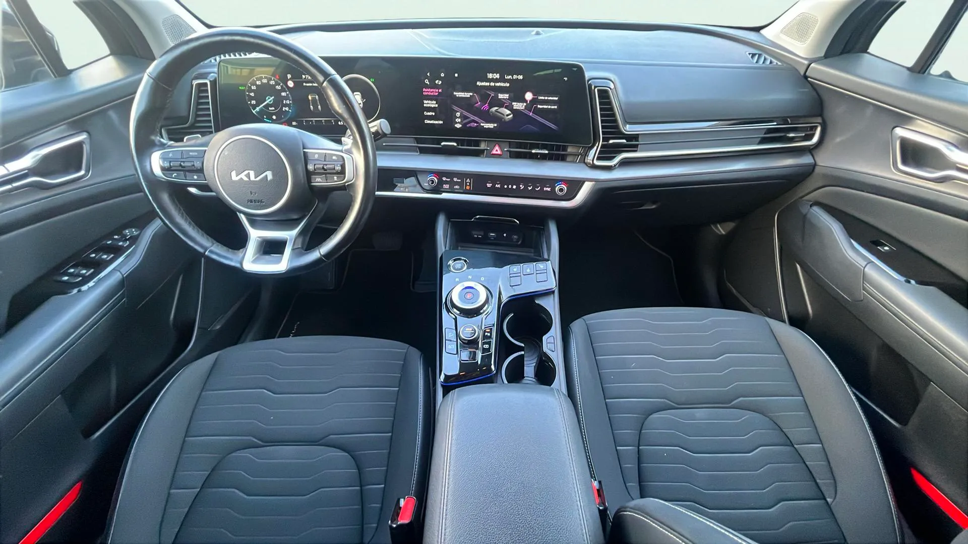 Kia Sportage 1.6 T-GDi HEV Tech 4x4 - foto 13
