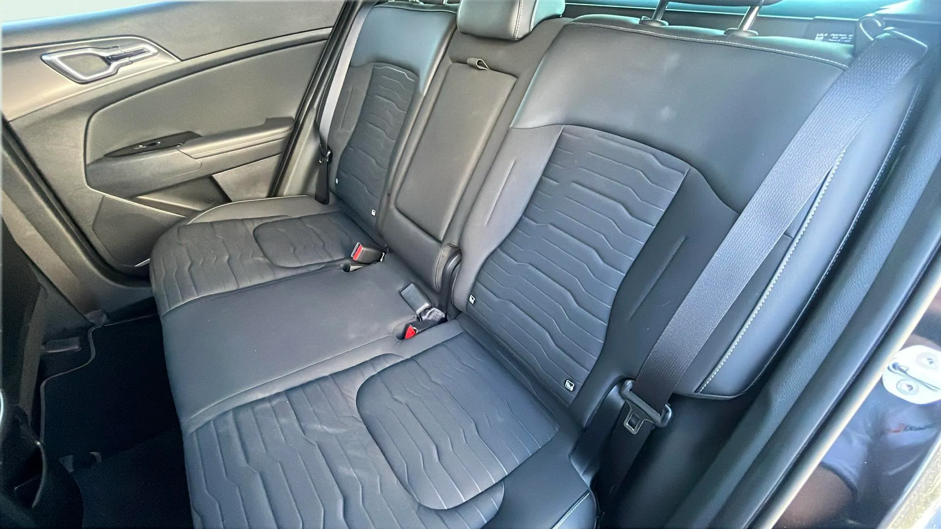 Kia Sportage 1.6 T-GDi HEV Tech 4x4 - foto 20