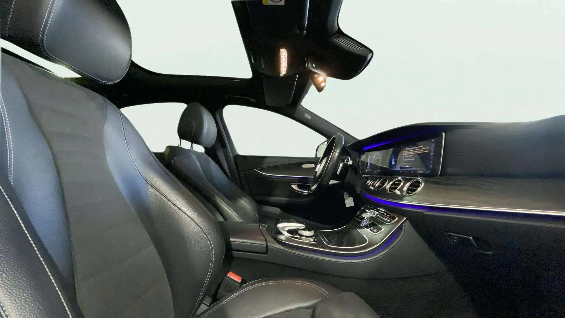 Mercedes-Benz Clase E E 220 d - foto 13