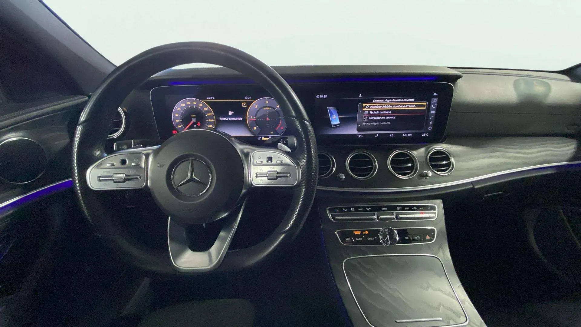 Mercedes-Benz Clase E E 220 d - foto 8