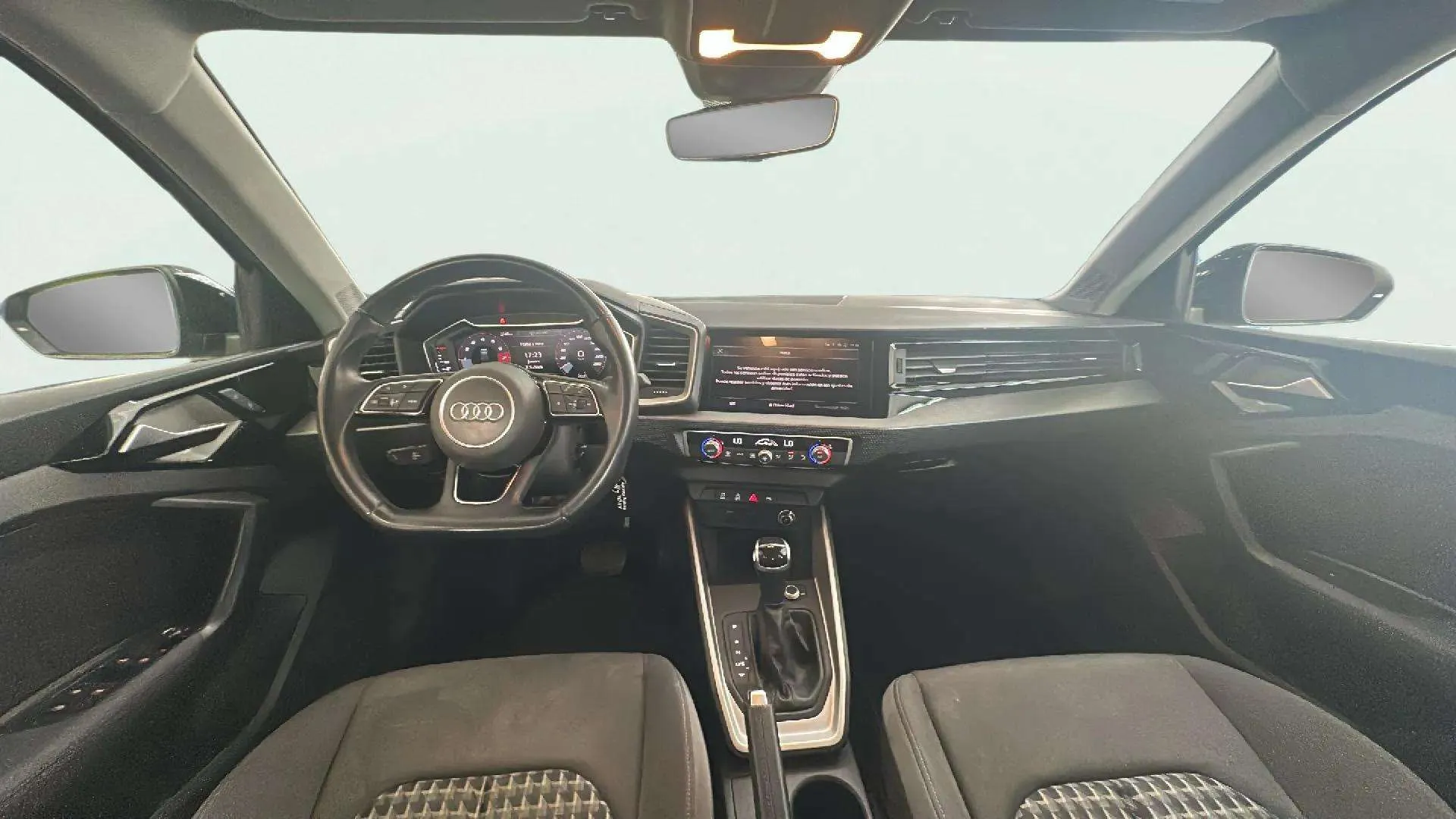 Audi A1 citycarver Adrenalin 30 TFSI S tron - foto 11