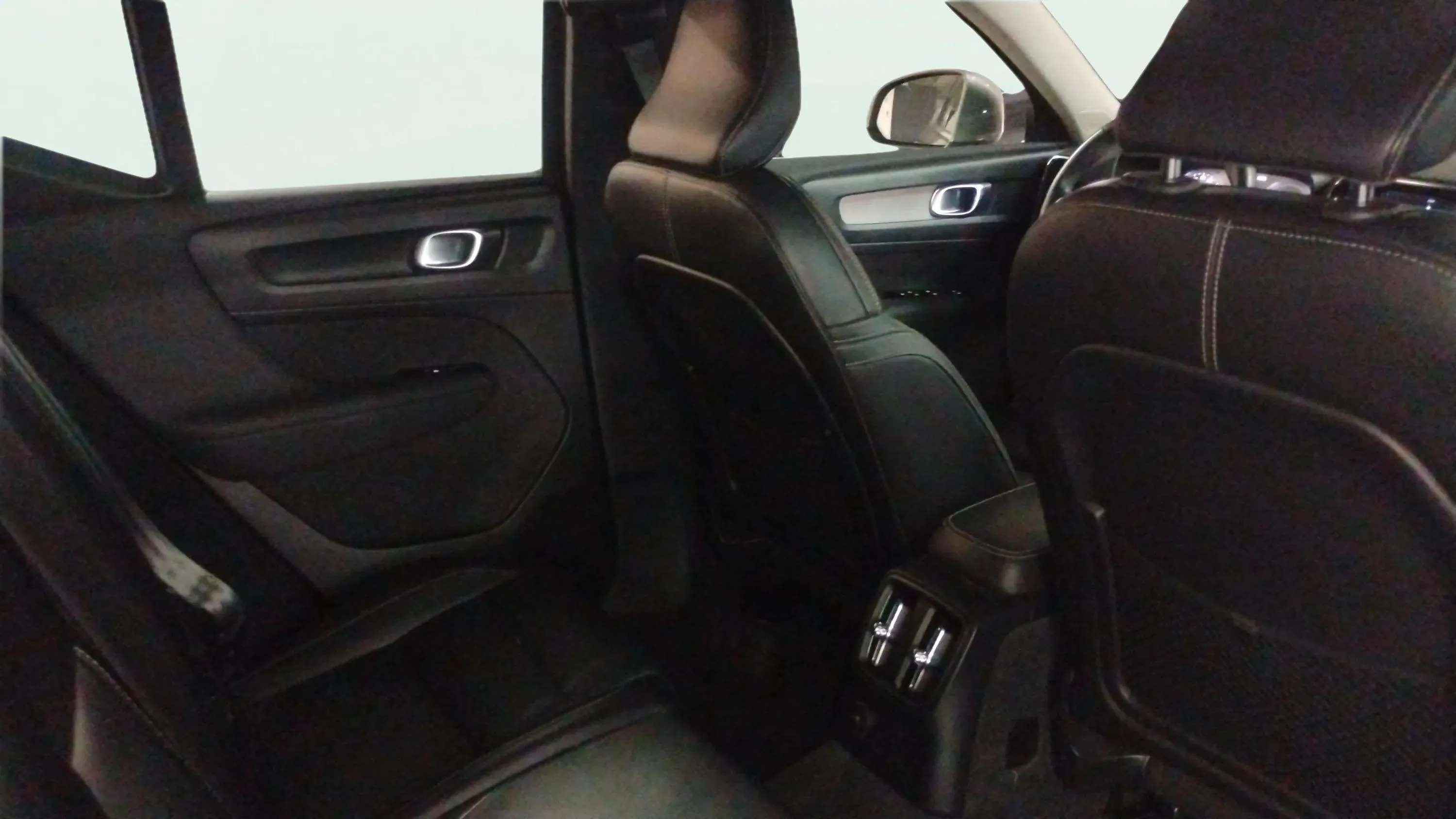 Volvo XC40 1.5 T5 Twin Recharge Inscription Ex - foto 12