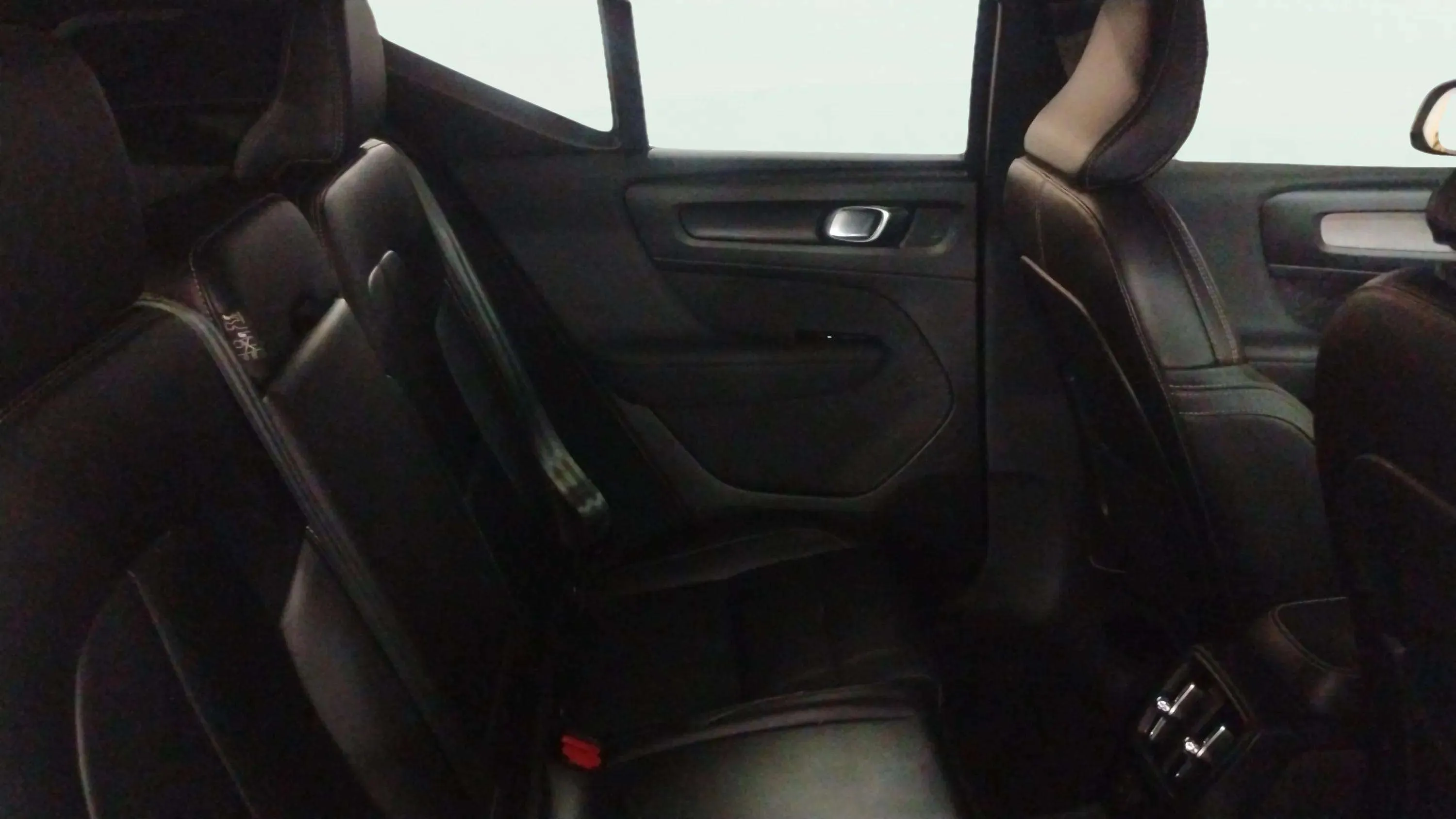 Volvo XC40 1.5 T5 Twin Recharge Inscription Ex - foto 13