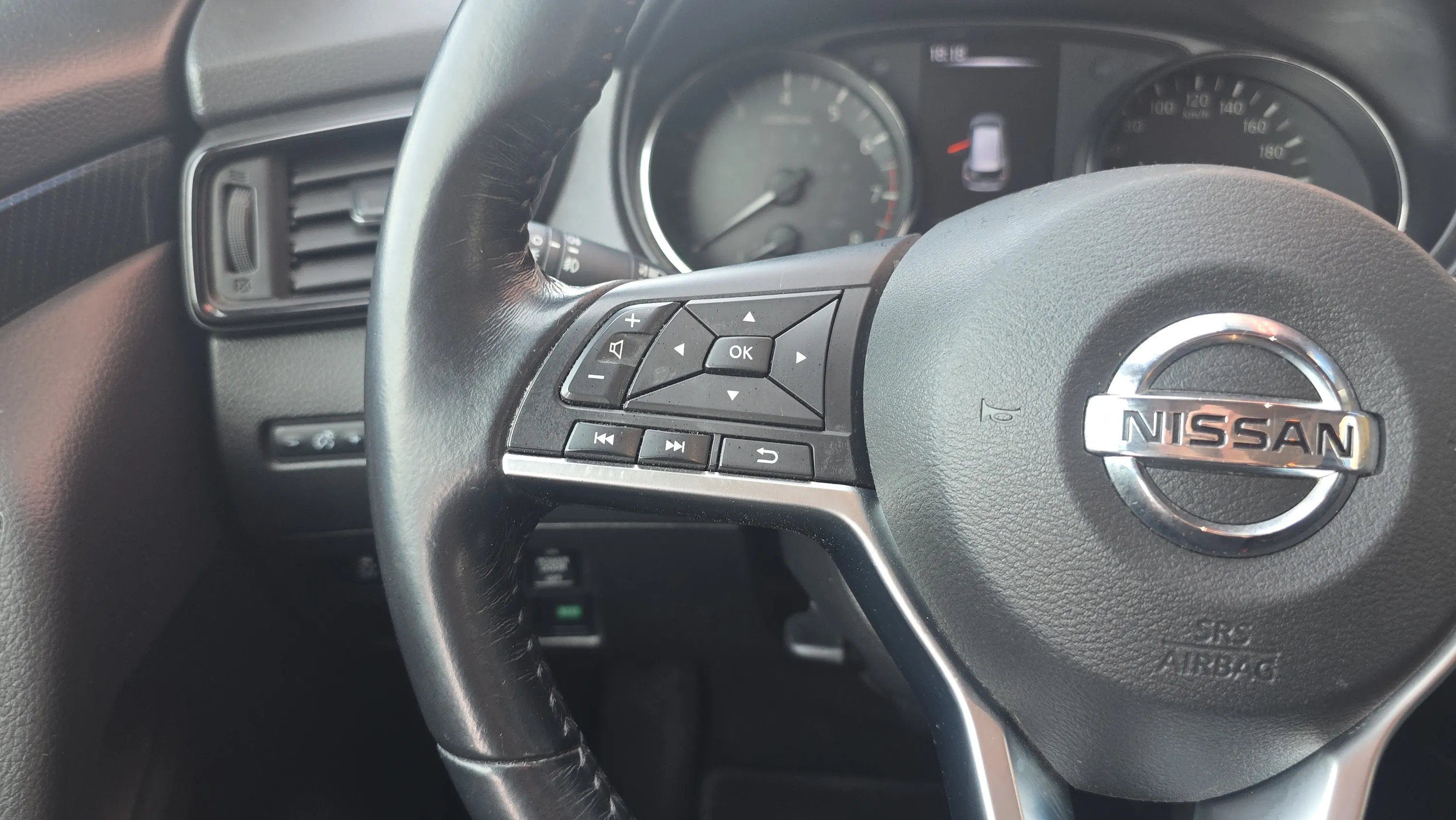 Nissan X-Trail DIG-T E6D DCT N-Conn. - foto 17