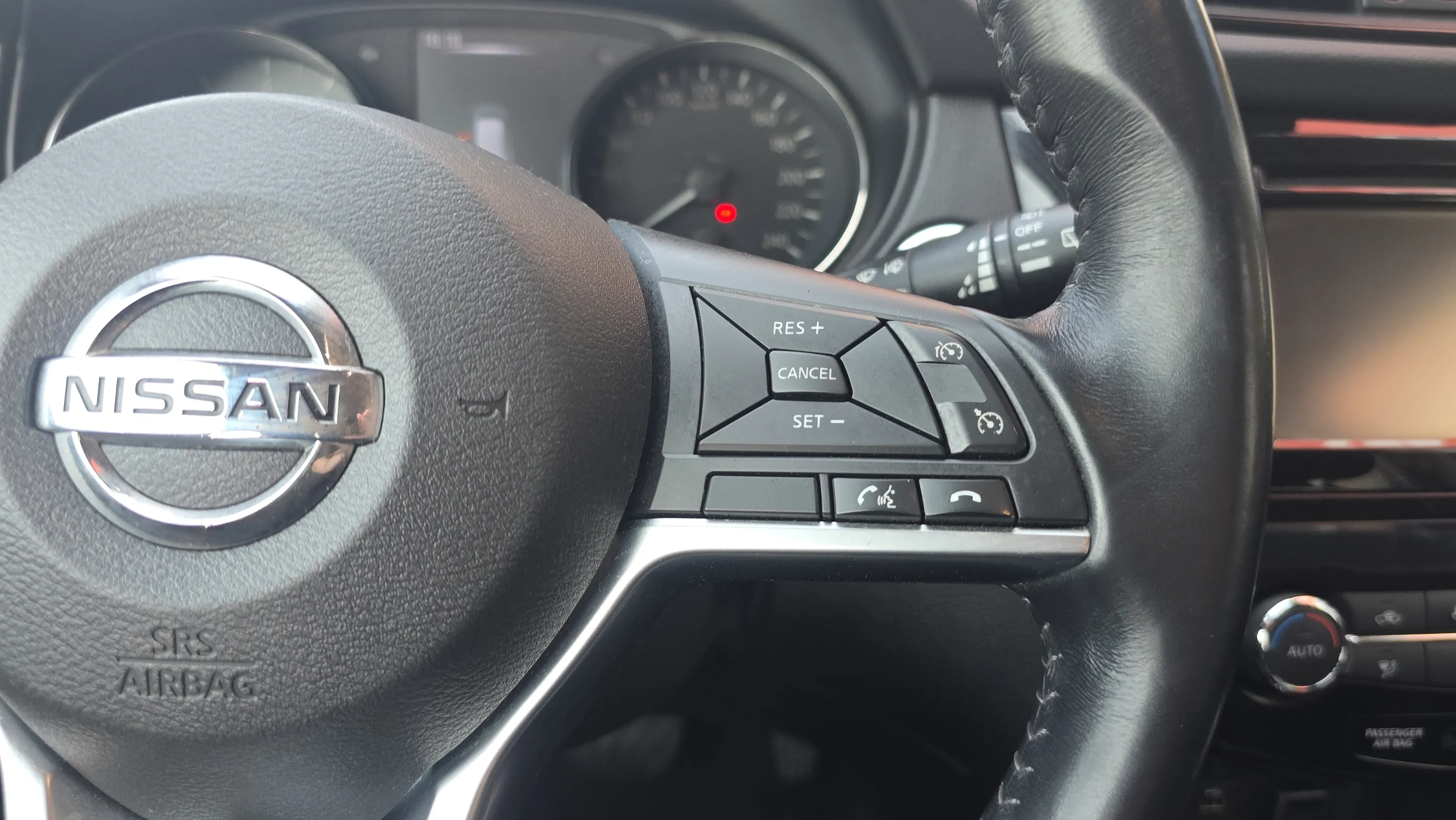 Nissan X-Trail DIG-T E6D DCT N-Conn. - foto 16
