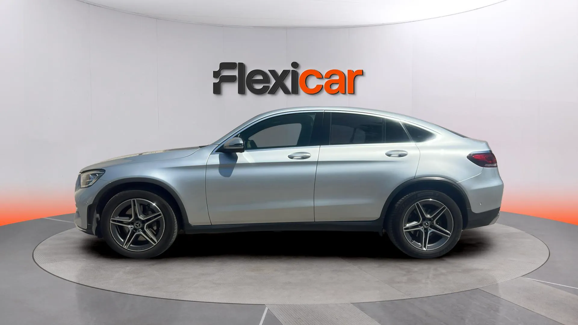 Mercedes-Benz GLC 220 d 4MATIC - foto 4
