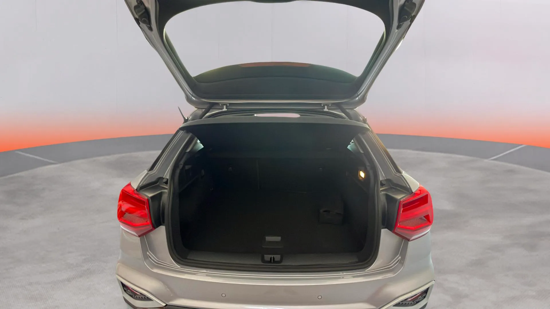 Audi Q2 30 TFSI - foto 24