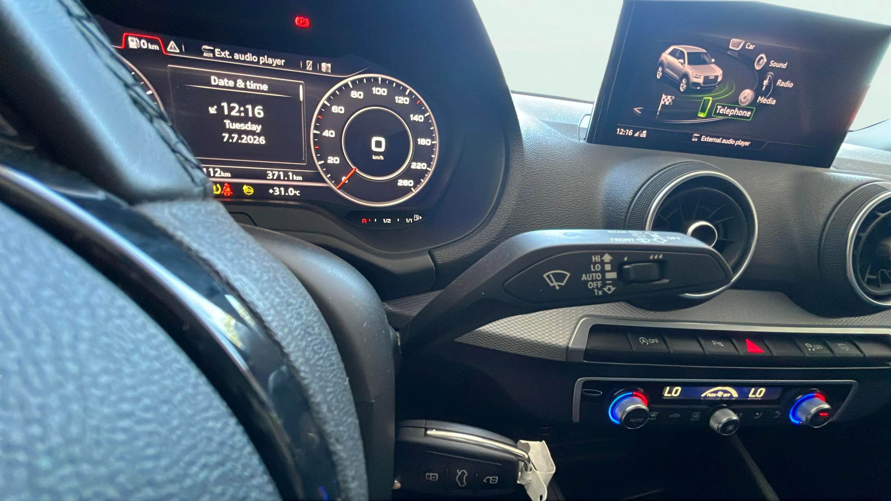 Audi Q2 30 TFSI - foto 15