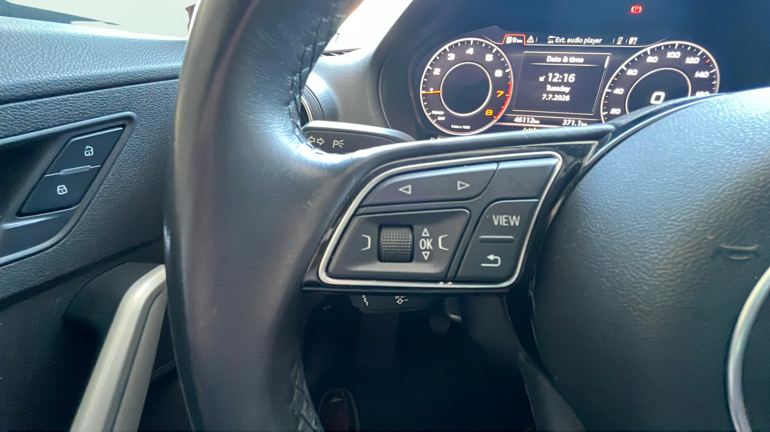 Audi Q2 30 TFSI - foto 16