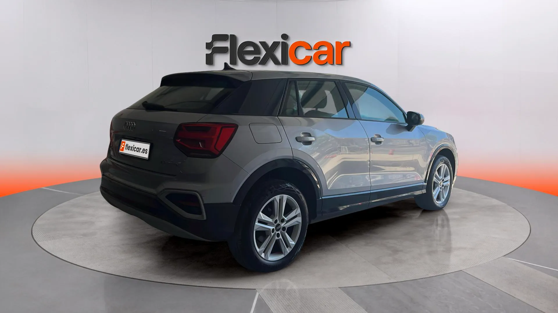 Audi Q2 30 TFSI - foto 8