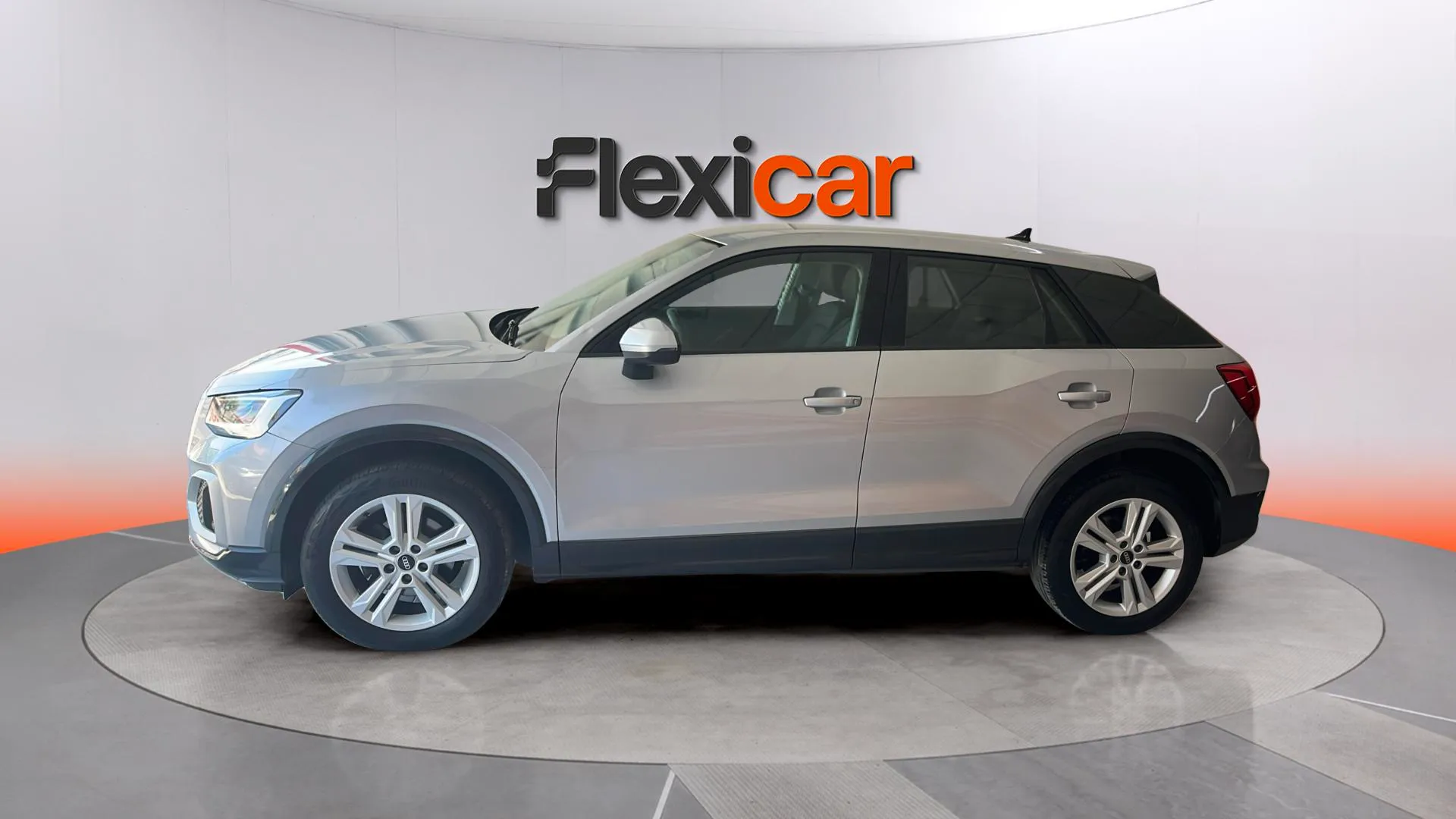 Audi Q2 30 TFSI - foto 6