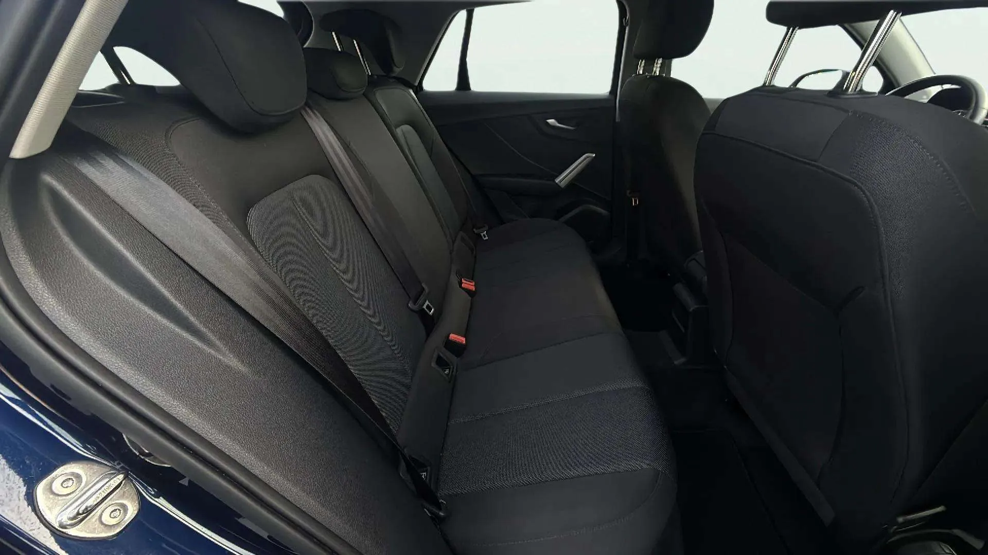 Audi Q2 30 TFSI - foto 18