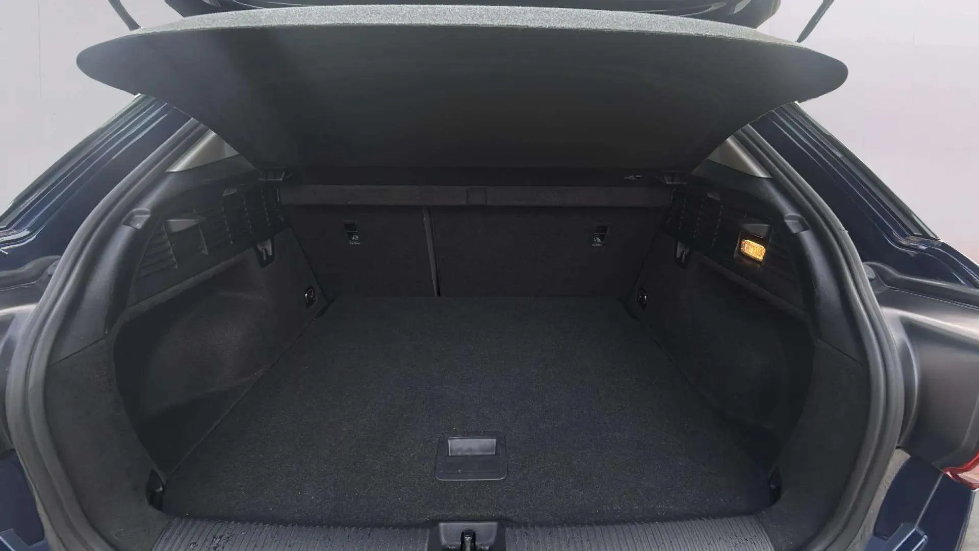 Audi Q2 30 TFSI - foto 17