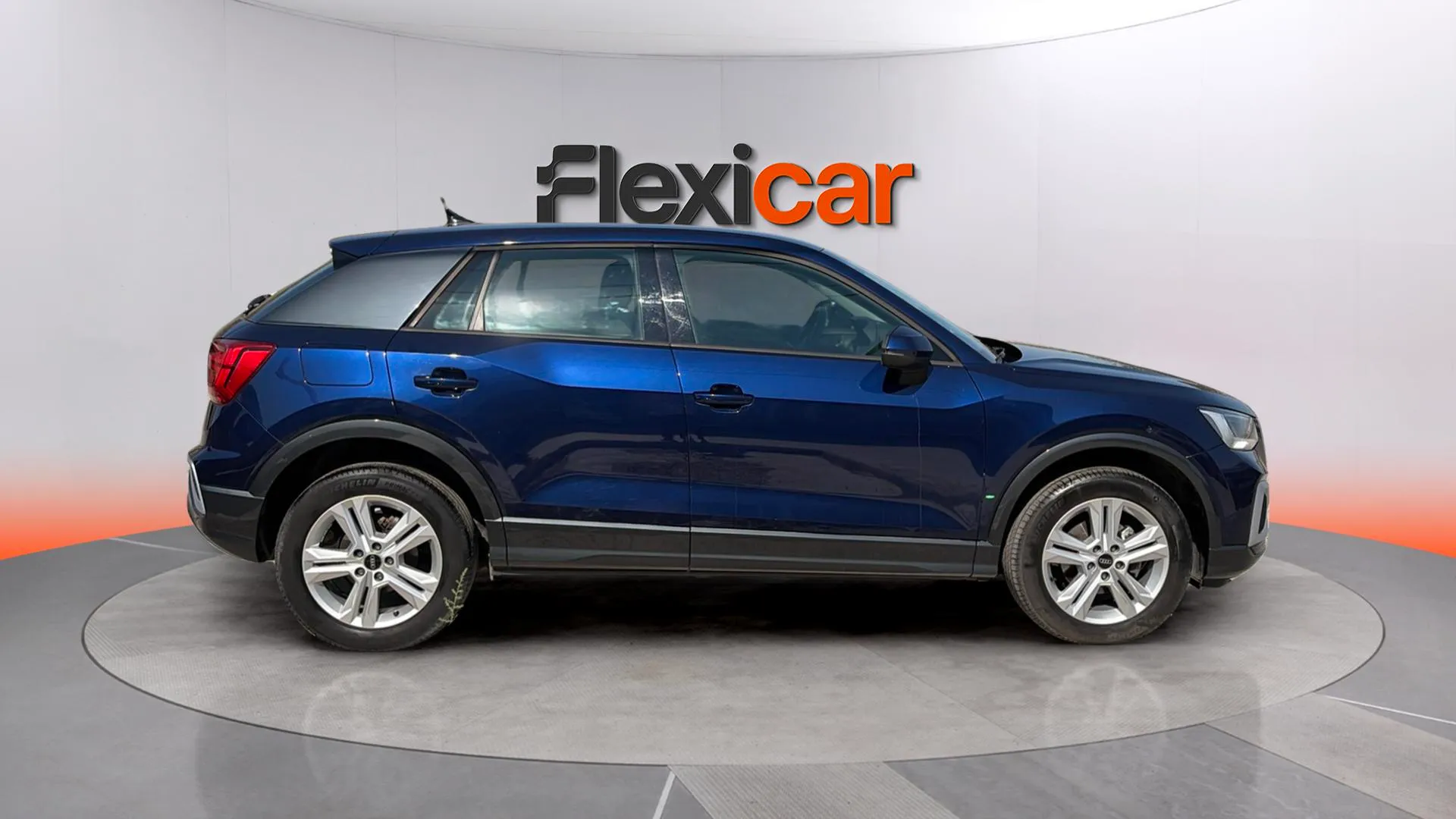 Audi Q2 Advanced 30 TFSI - foto 3