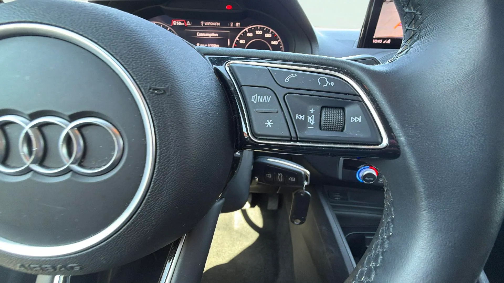 Audi Q2 Advanced 30 TFSI - foto 15