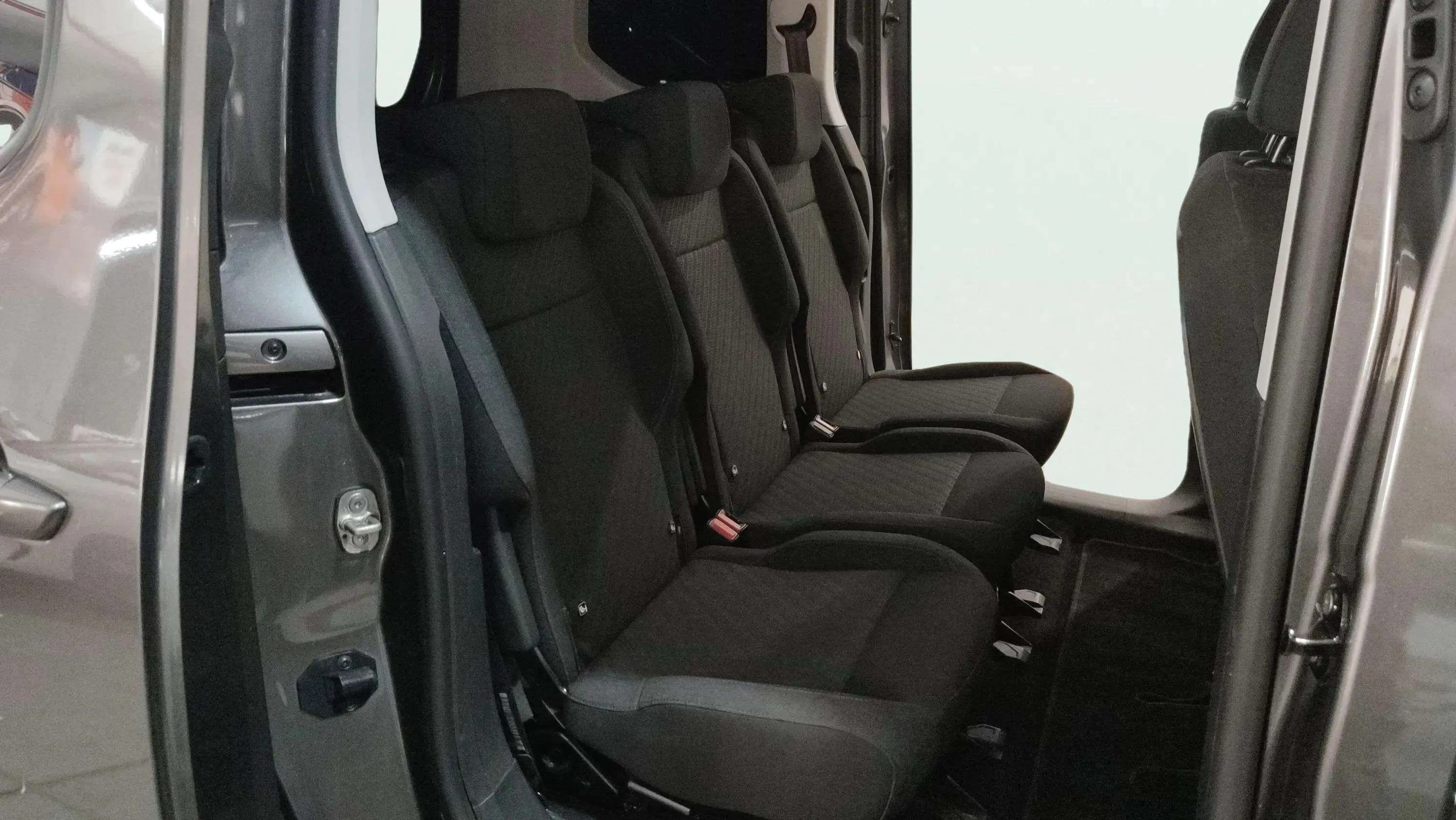Peugeot Rifter Active Standard BlueHDi - foto 9